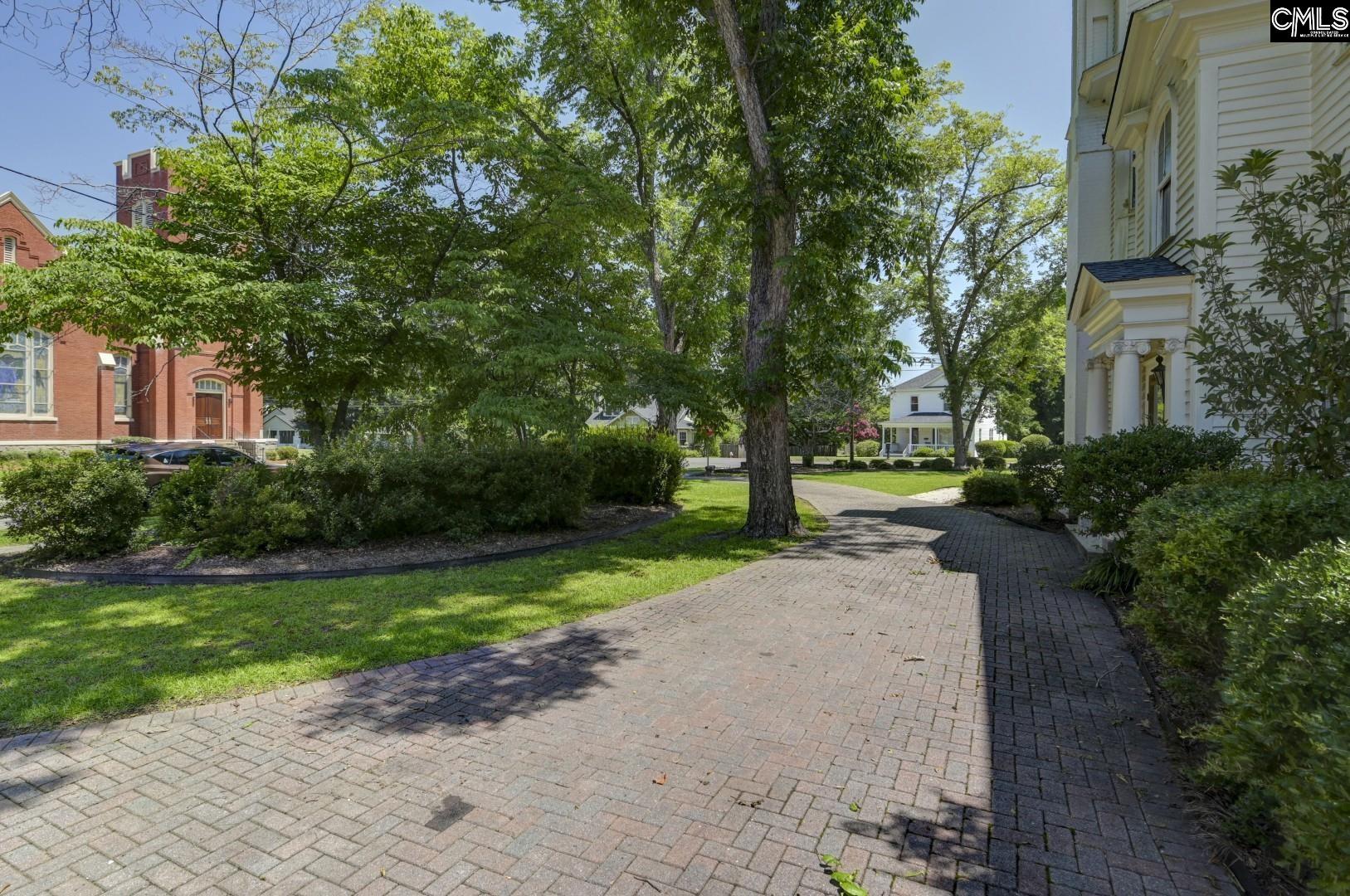 1902 Bridge Street St. Matthews, SC 29135