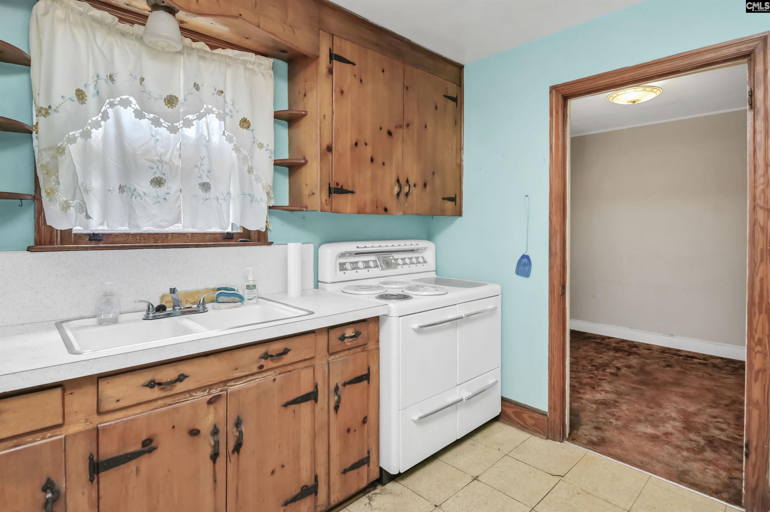1522 Hibiscus Street Columbia, SC 29256-4716