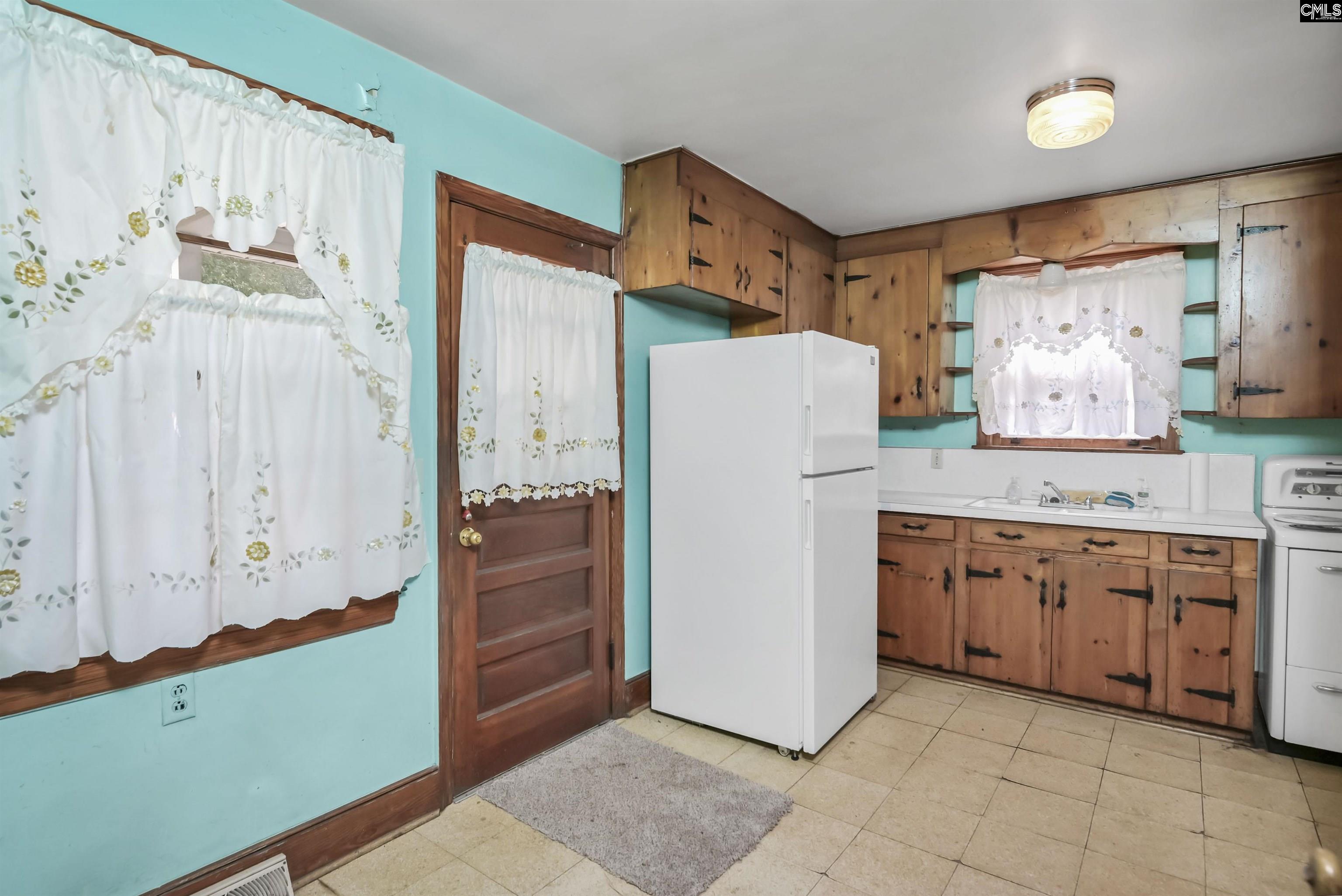 1522 Hibiscus Street Columbia, SC 29256-4716