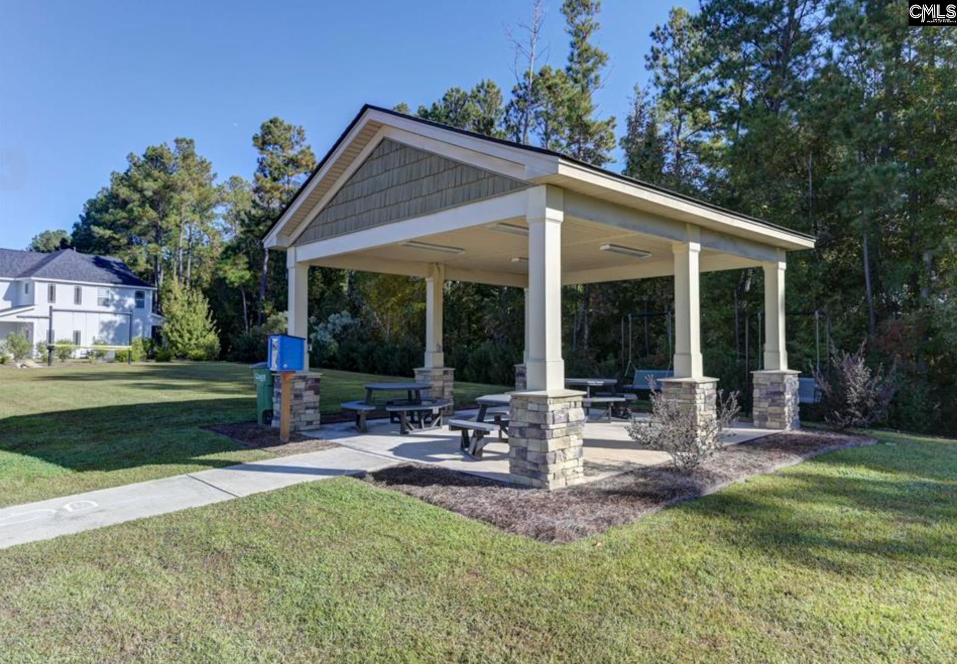 Neighborhood common area