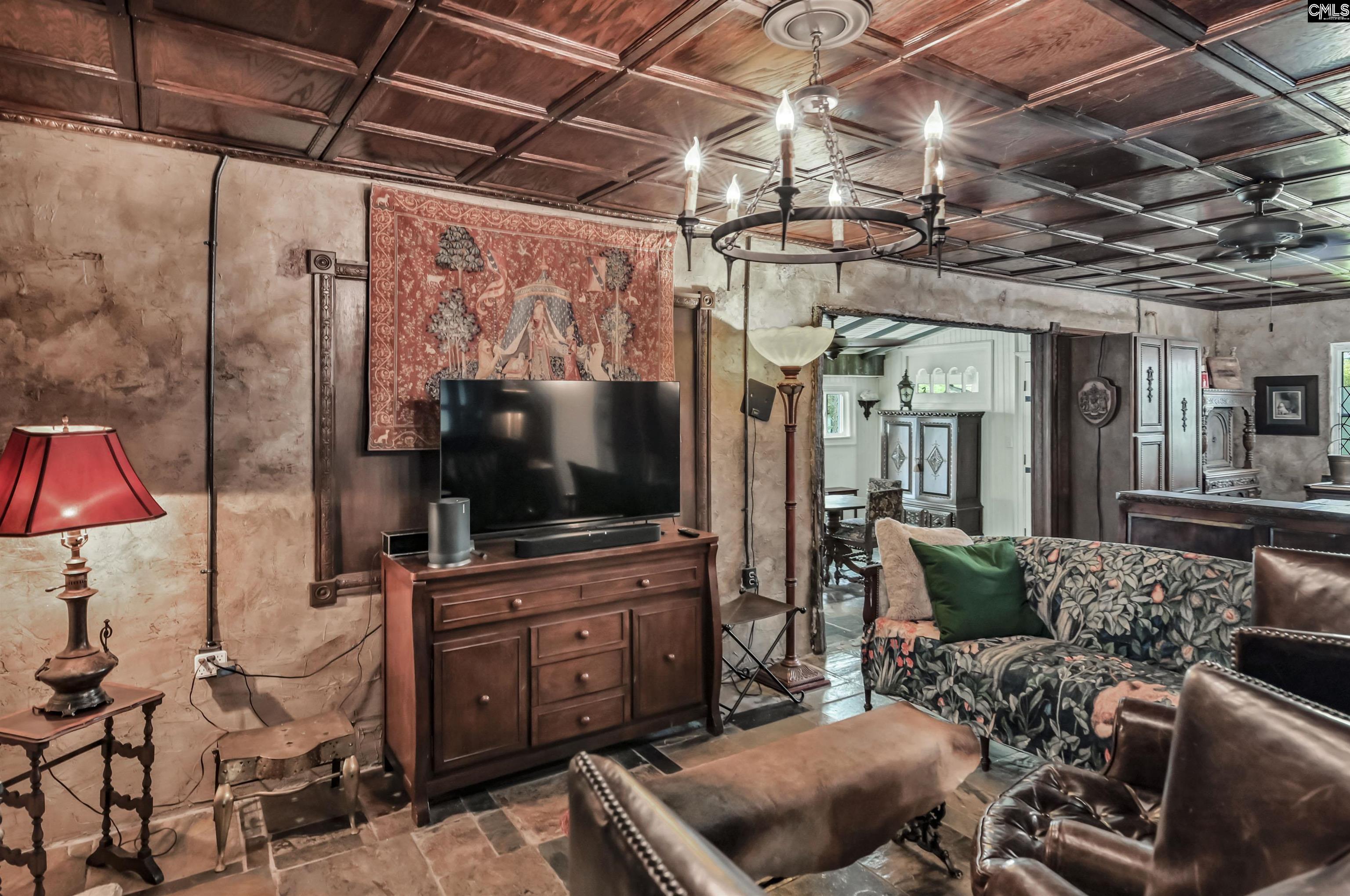648 E Point Drive Gilbert, SC 29054