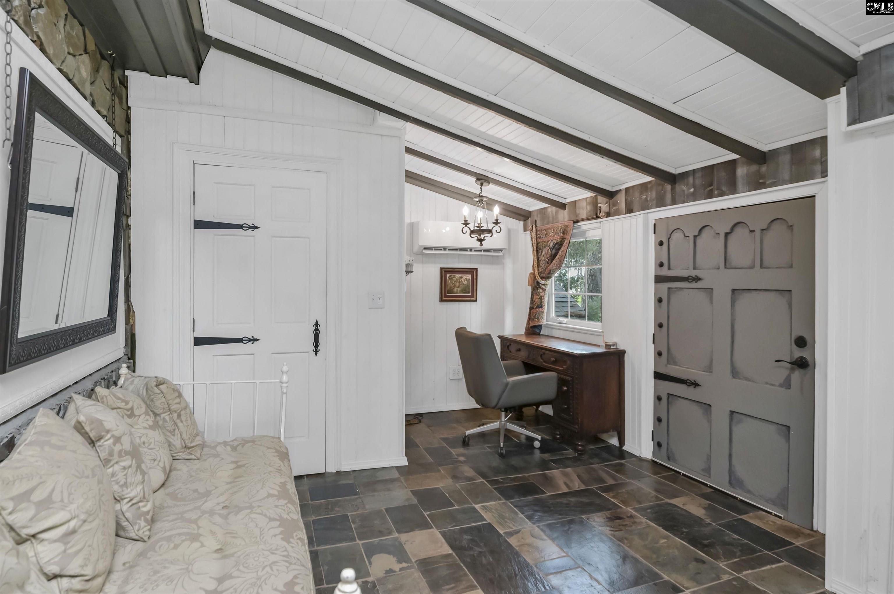 648 E Point Drive Gilbert, SC 29054
