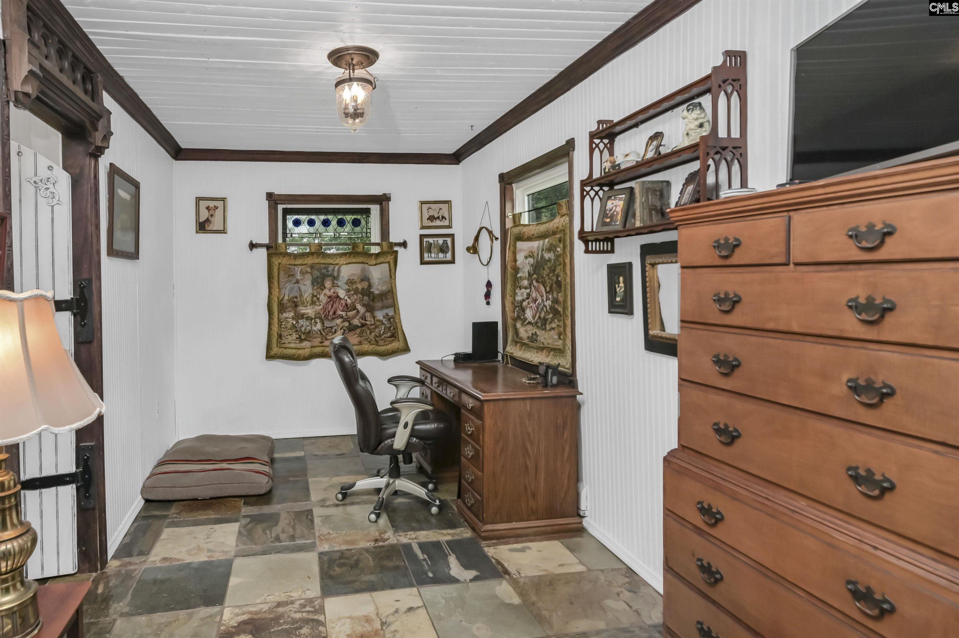 648 E Point Drive Gilbert, SC 29054