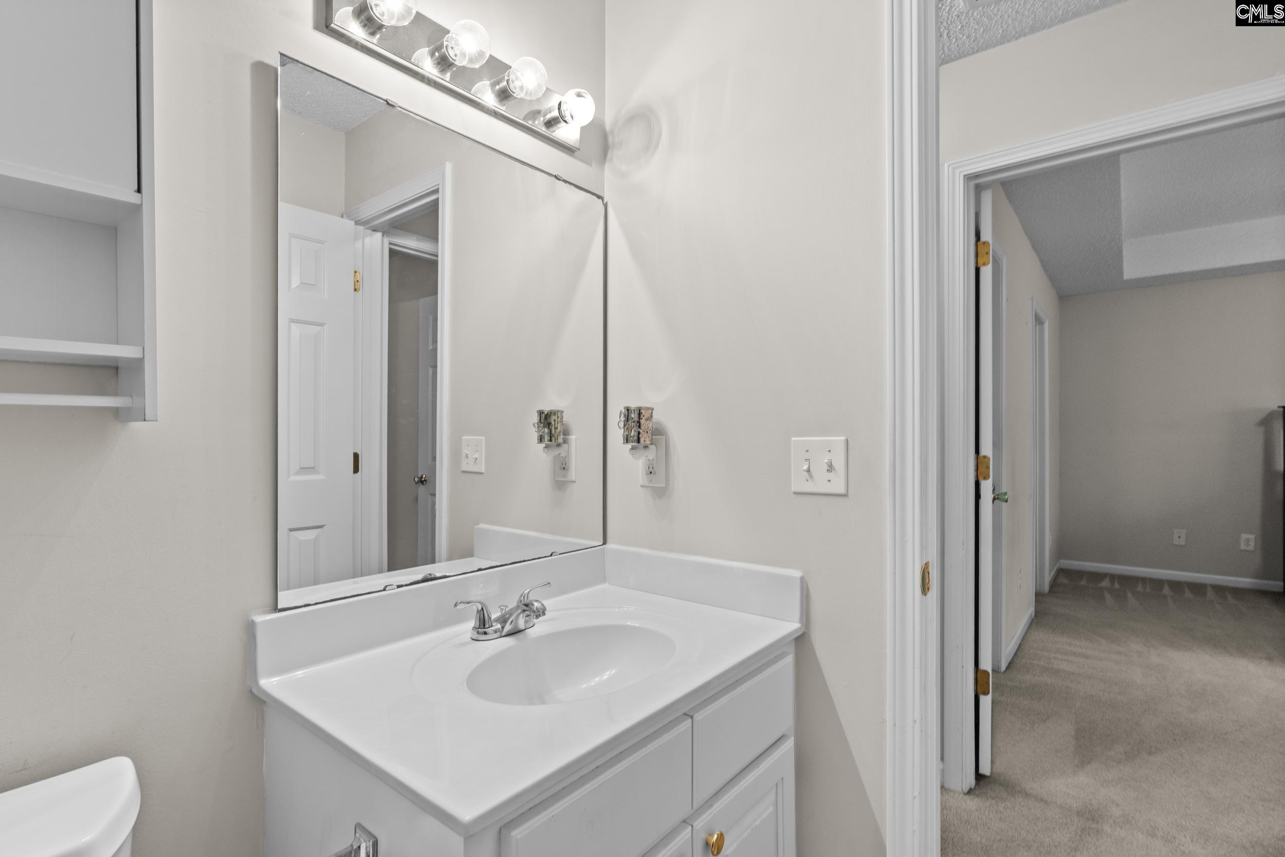 231 Elmwood Elgin, SC 29045