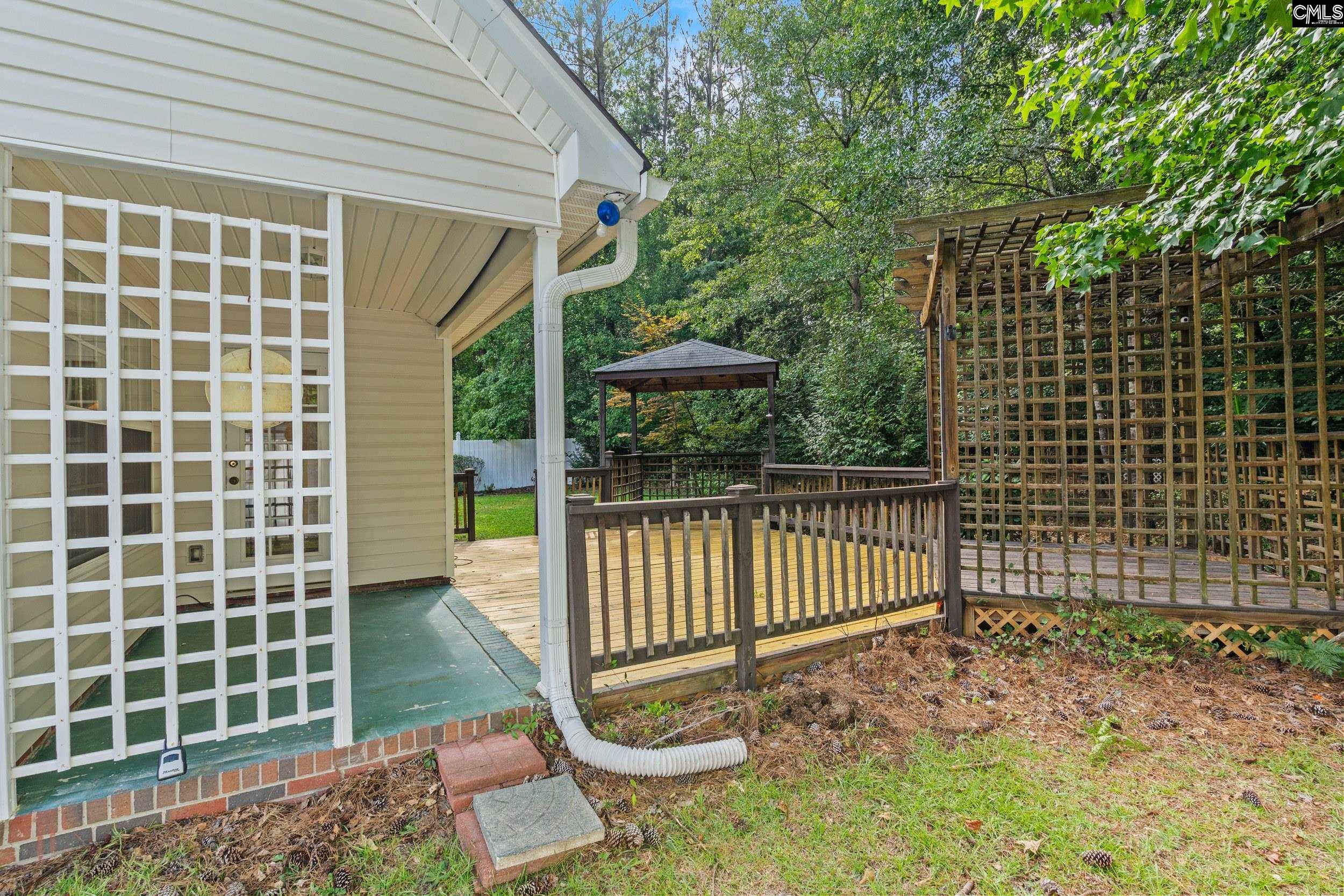 231 Elmwood Elgin, SC 29045