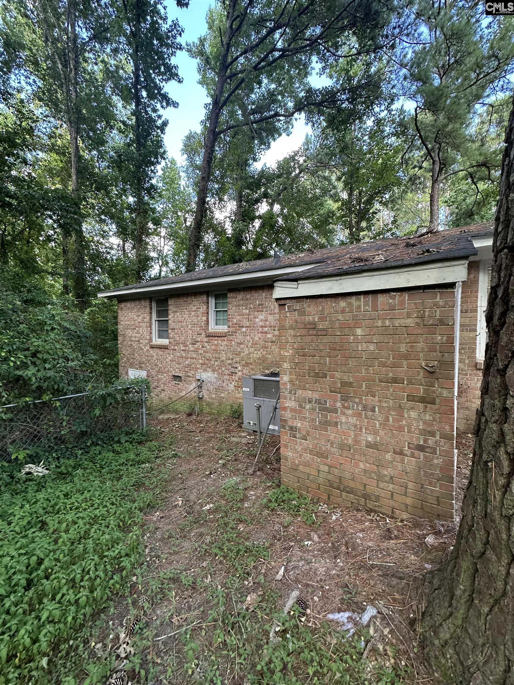 313 Woodcrest Drive Columbia, SC 29203