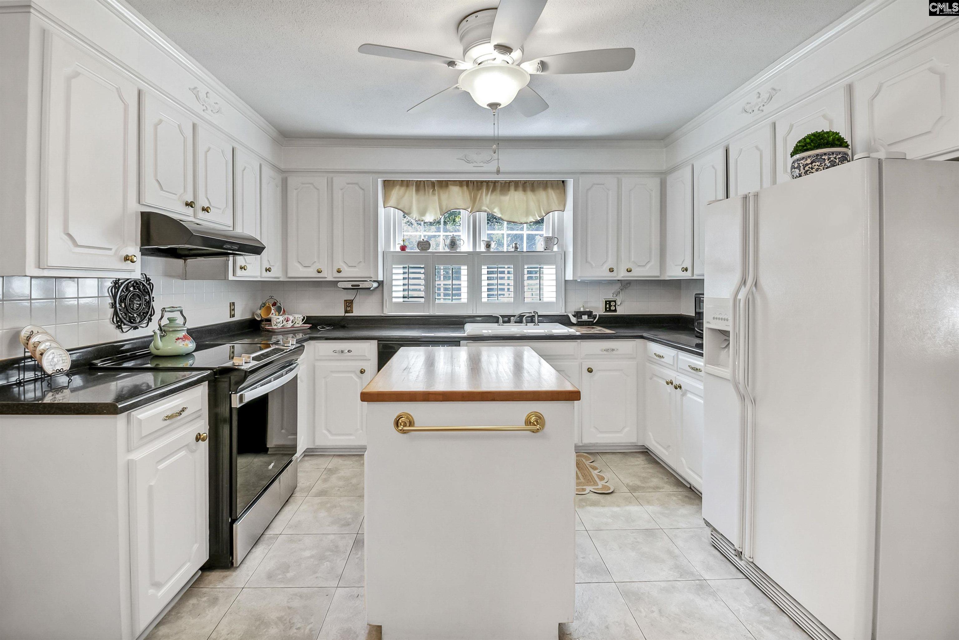 16 Cedar Lane Lugoff, SC 29078