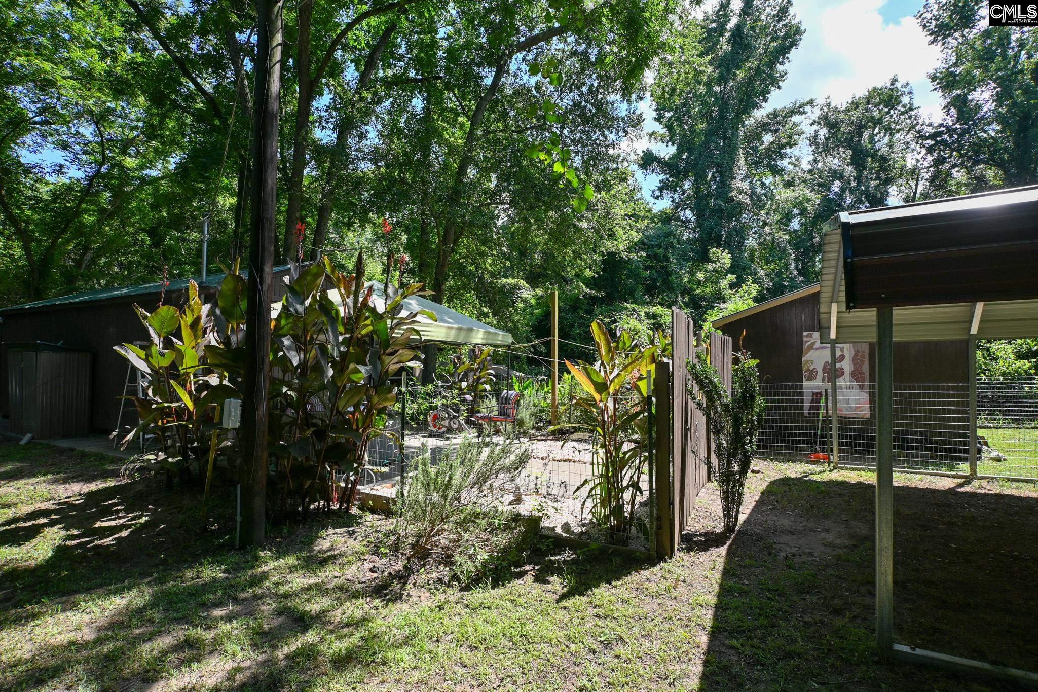 527 Wise Road St. Matthews, SC 29135