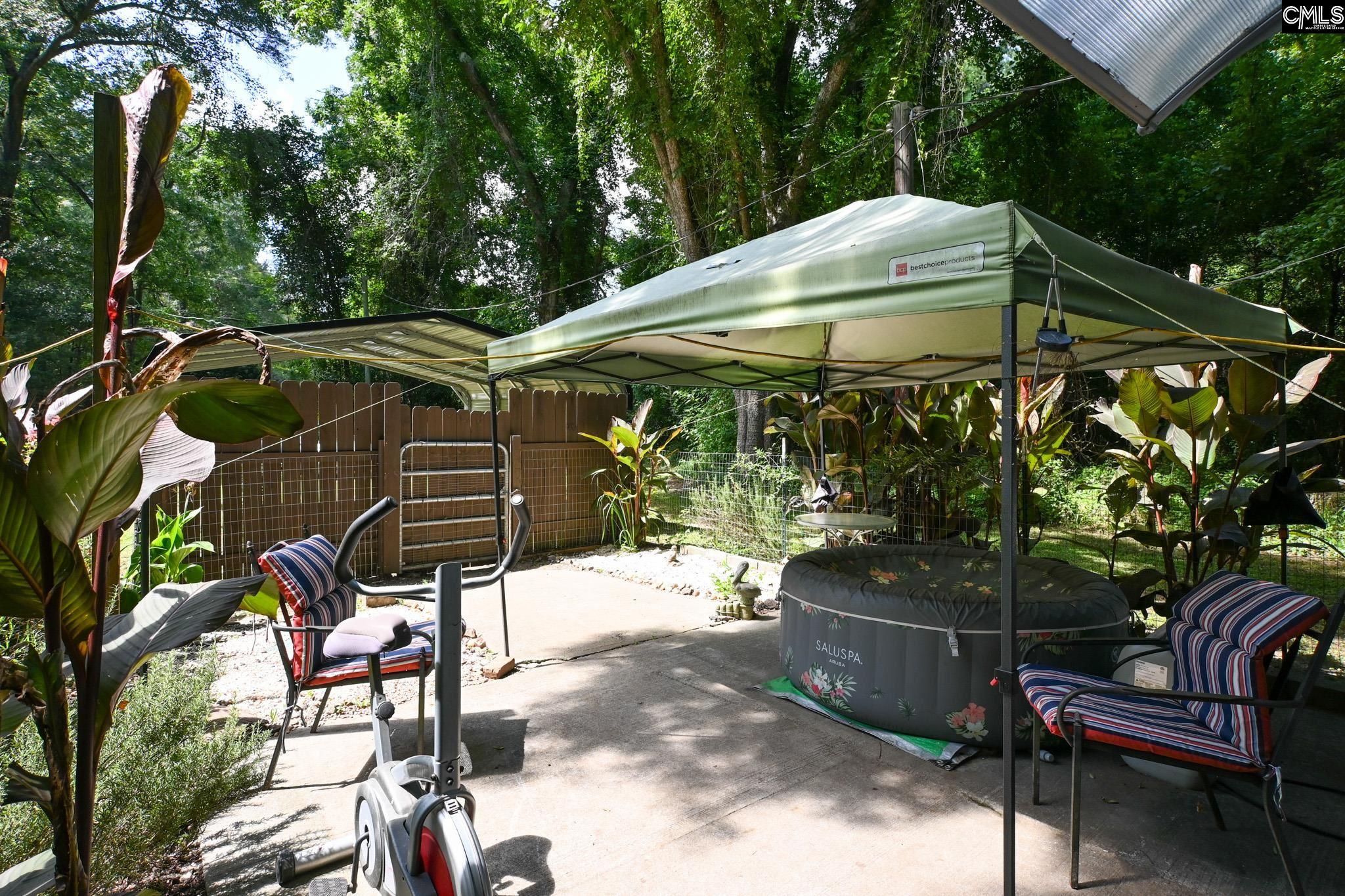 527 Wise Road St. Matthews, SC 29135