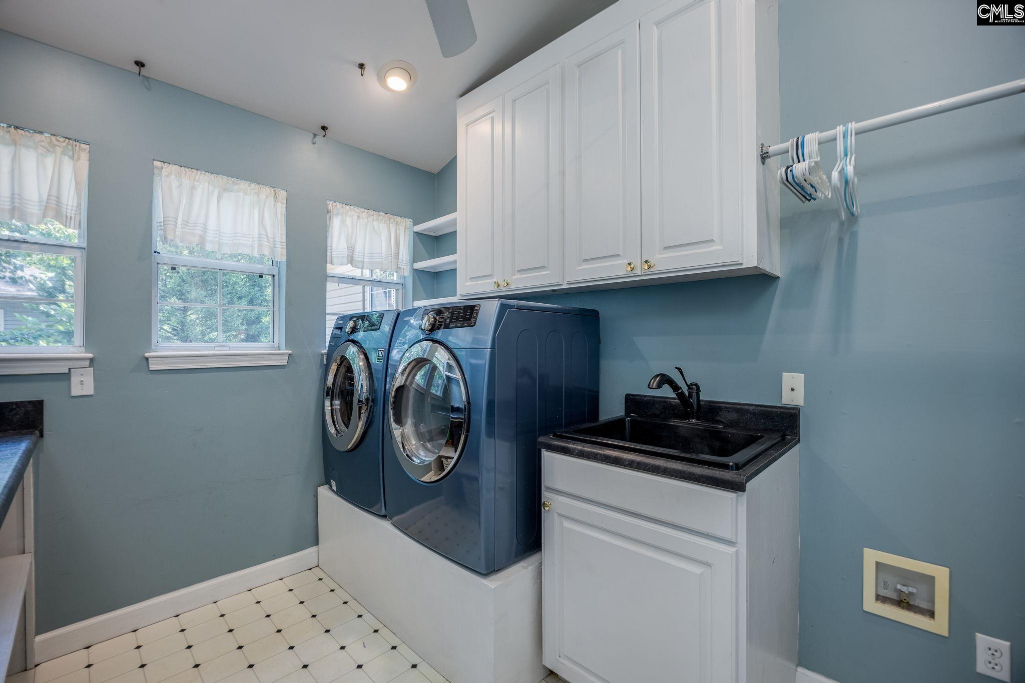 513 Winding Way Columbia, SC 29212