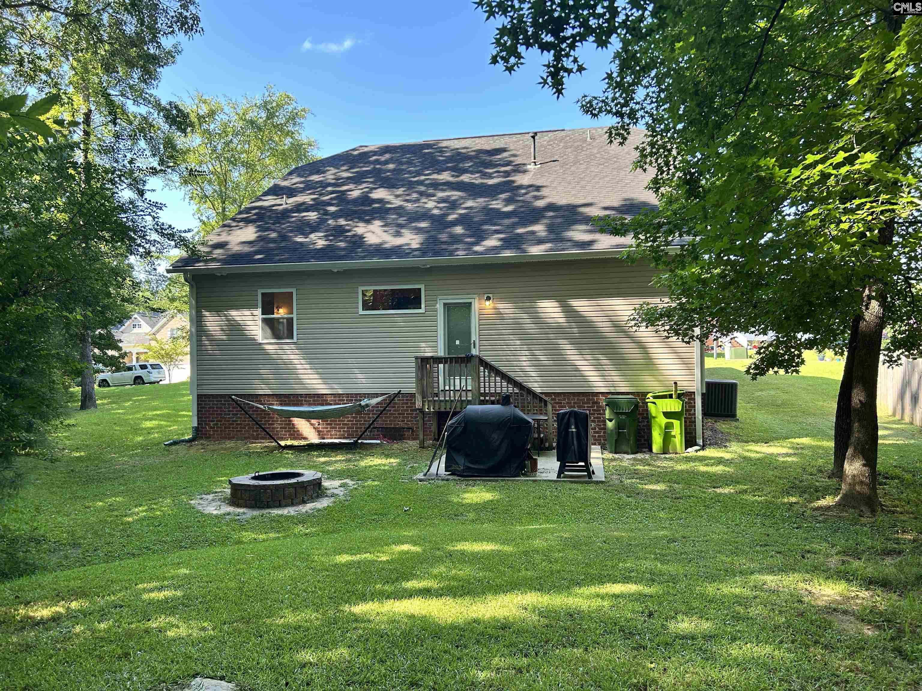 105 High Bluff Lane Irmo, SC 29063