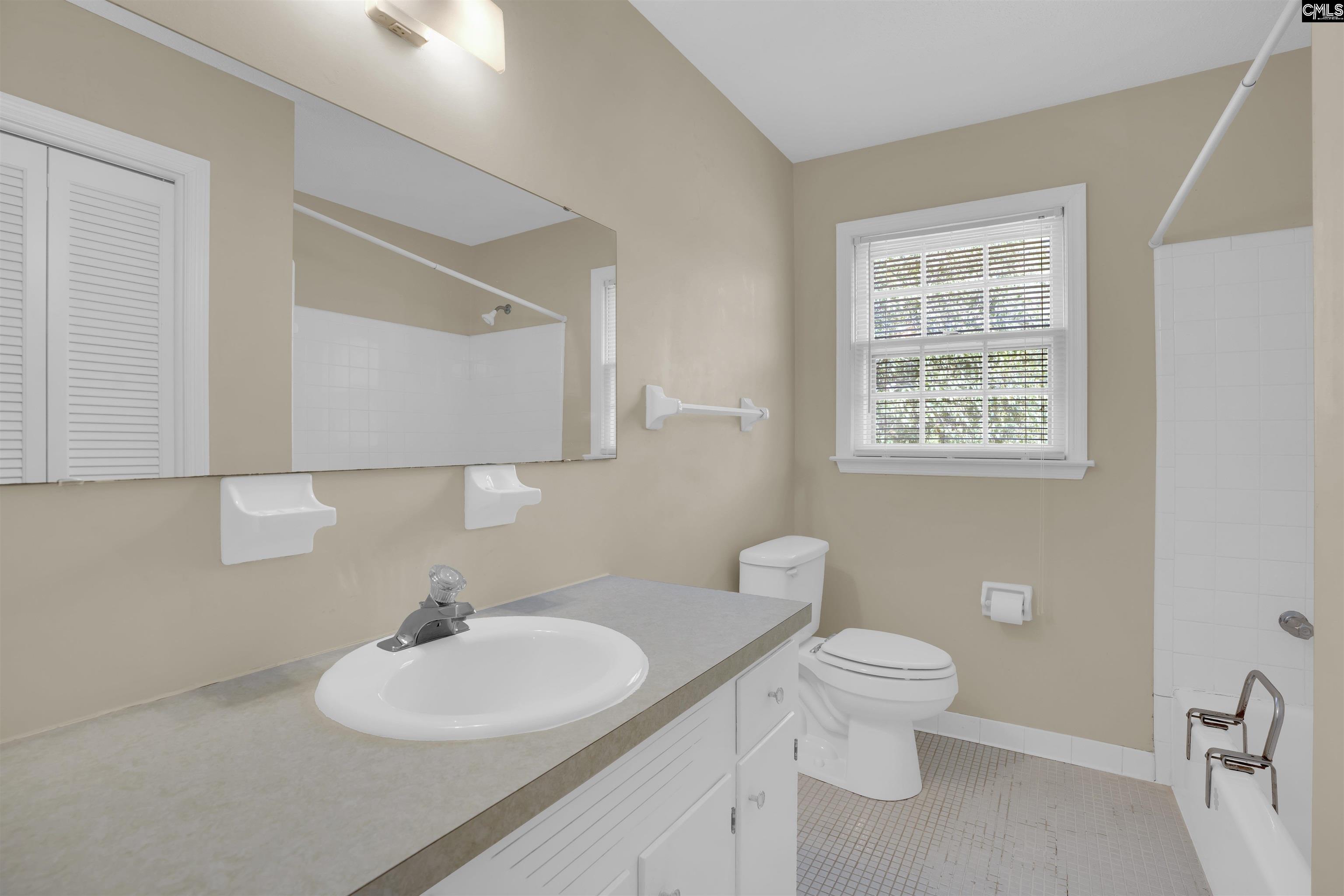 2115 Owens Road Camden, SC 29020