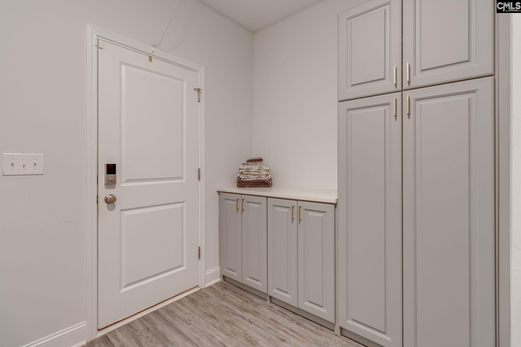 613 Hidden Pond Court Columbia, SC 29212