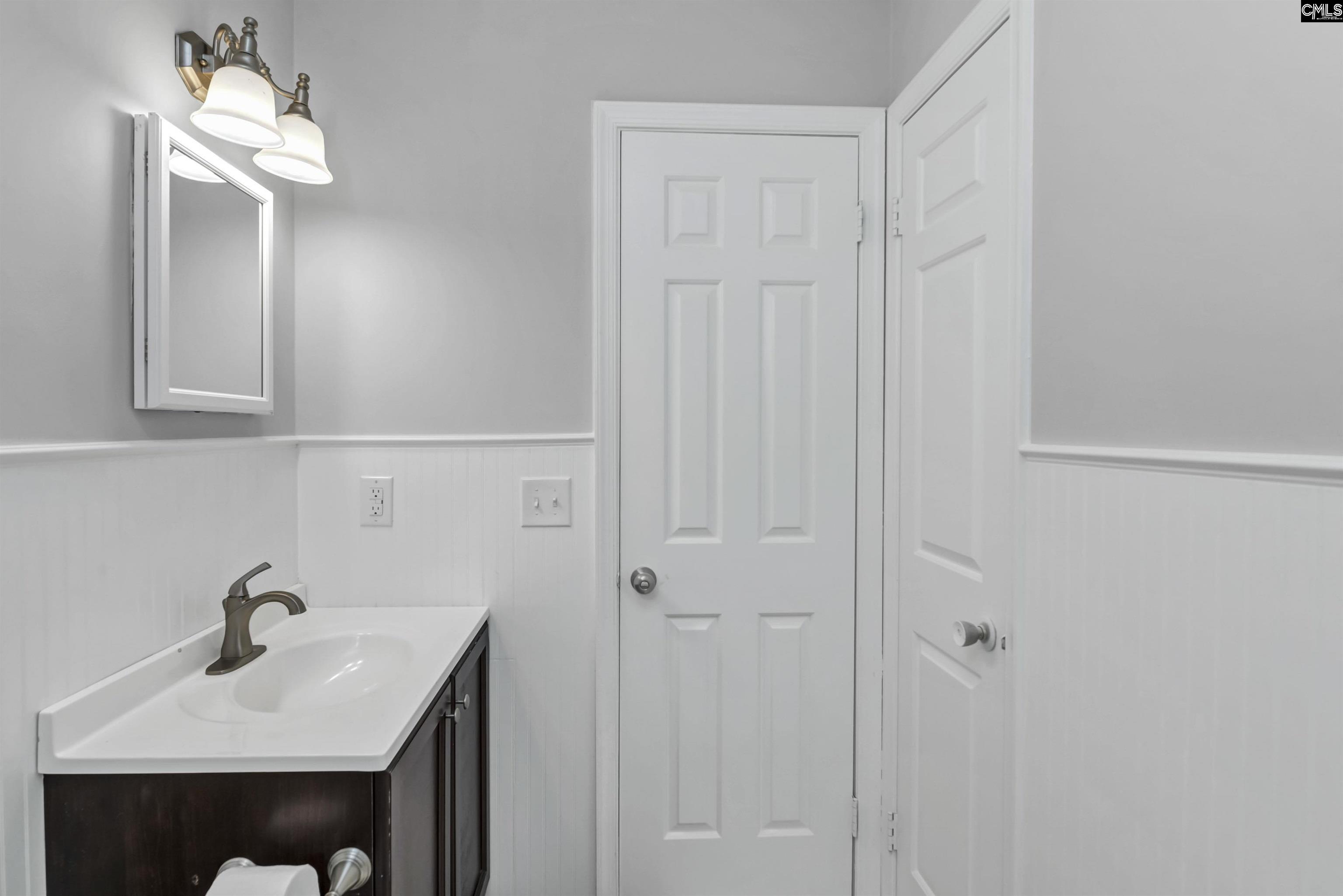 167 West Court Columbia, SC 29212