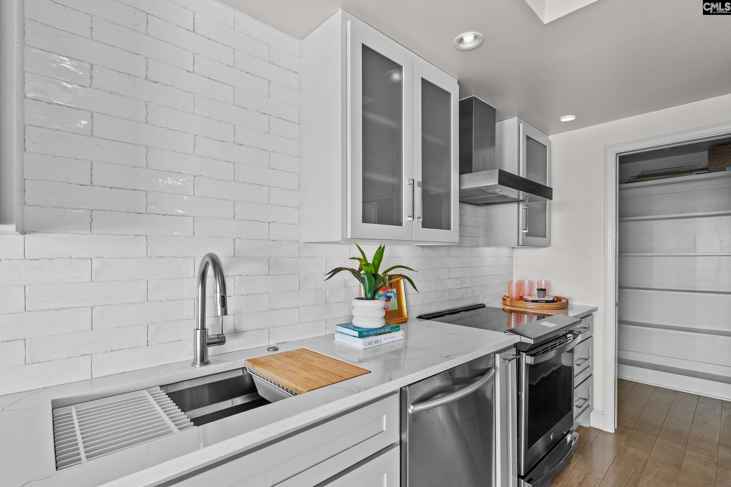 1829 Senate Street Columbia, SC 29201