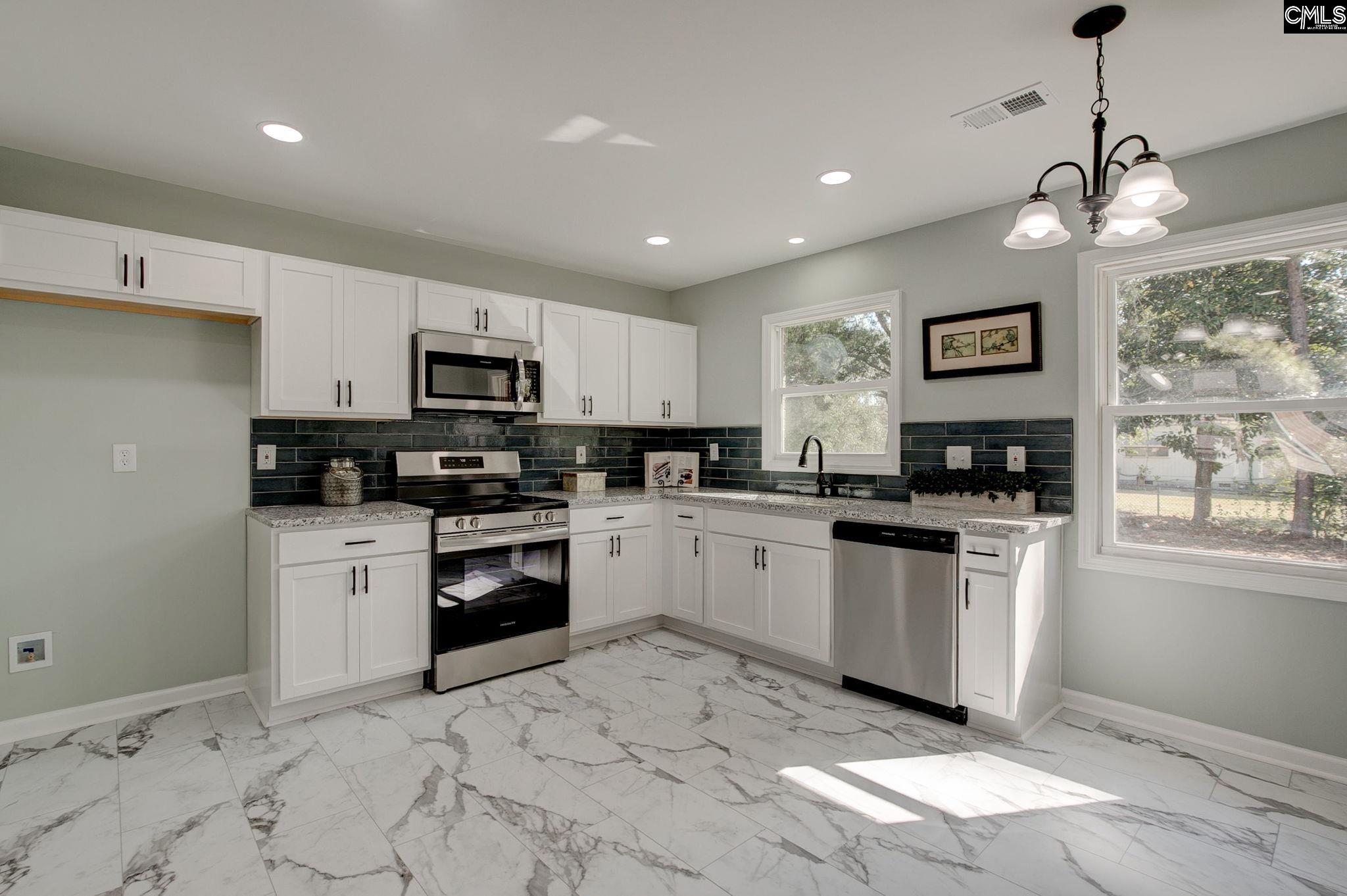 610 Conway Circle Camden, SC 29020