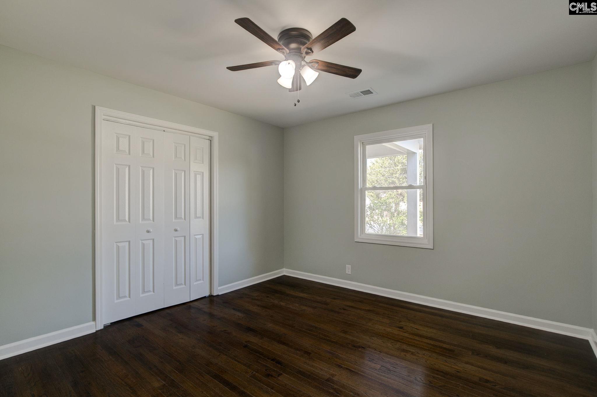 610 Conway Circle Camden, SC 29020