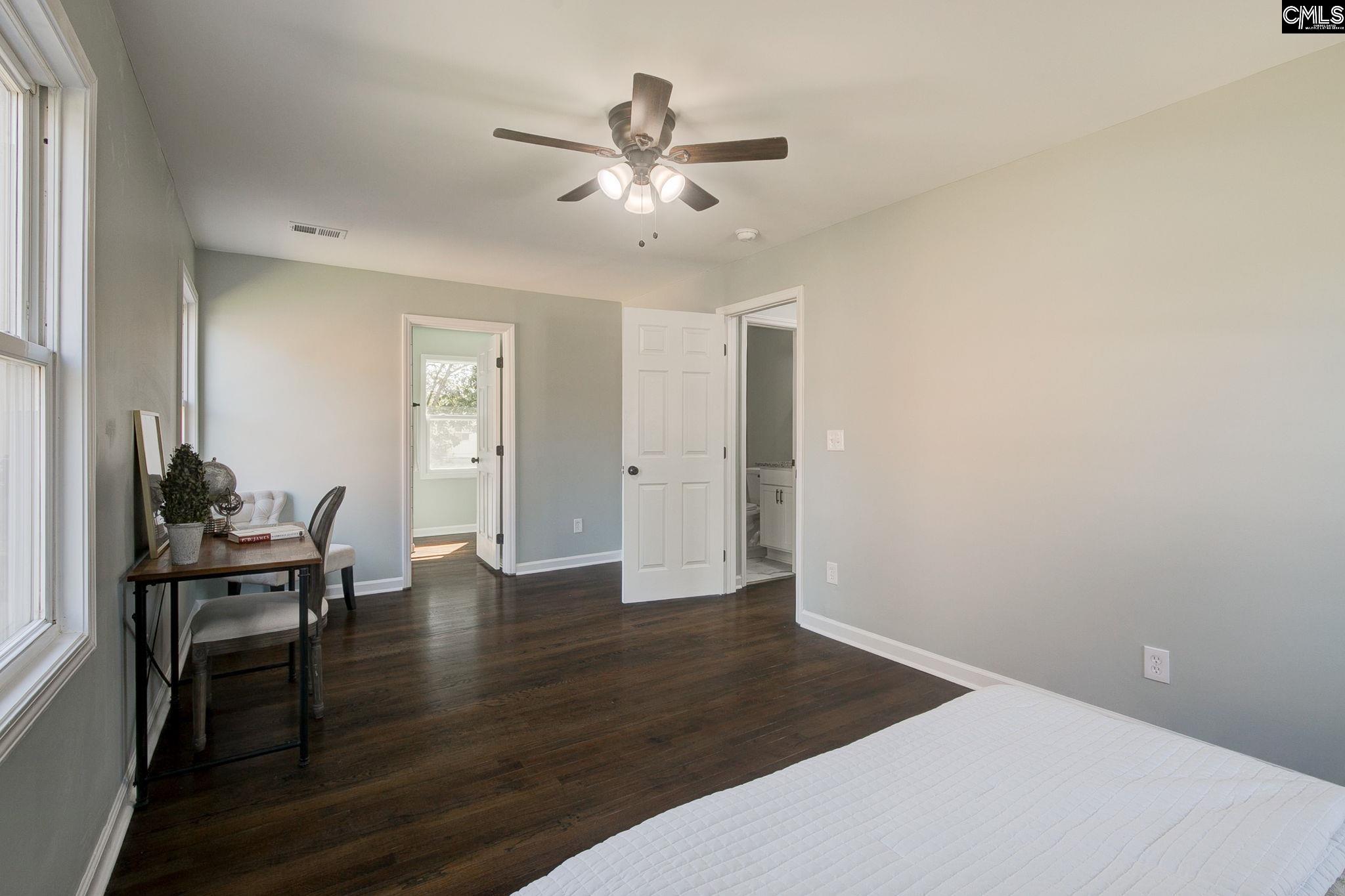 610 Conway Circle Camden, SC 29020