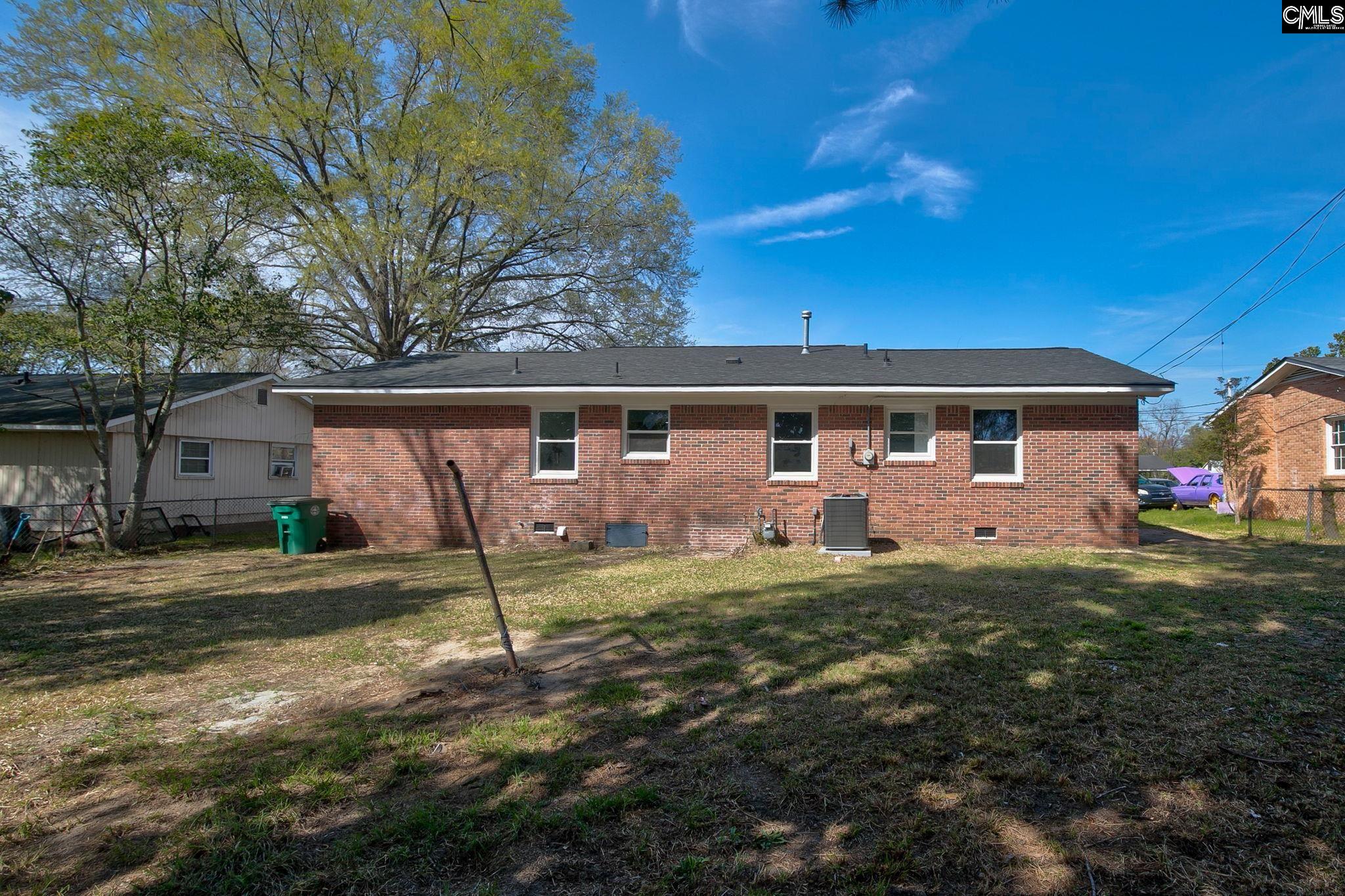 610 Conway Circle Camden, SC 29020