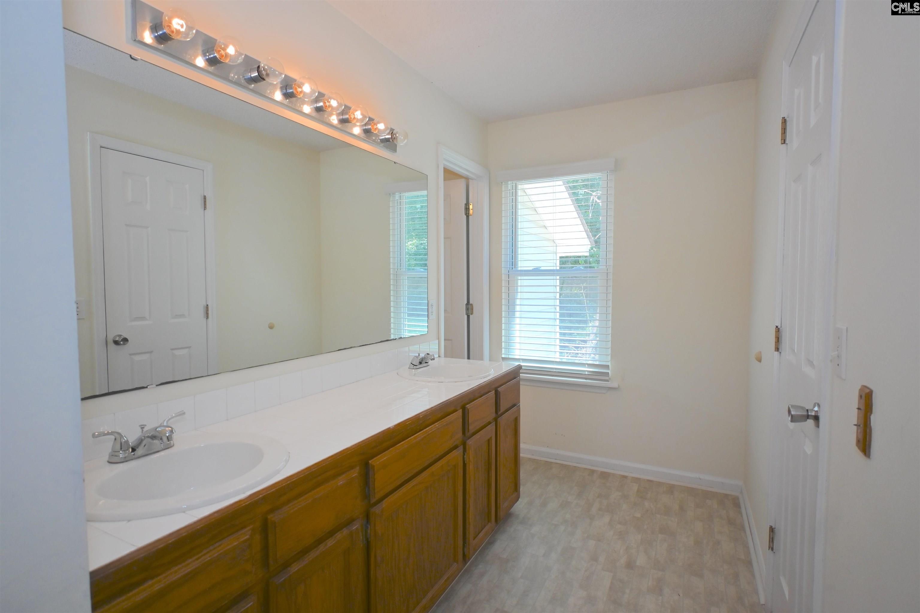 1336 Redoak Lane Lugoff, SC 29078