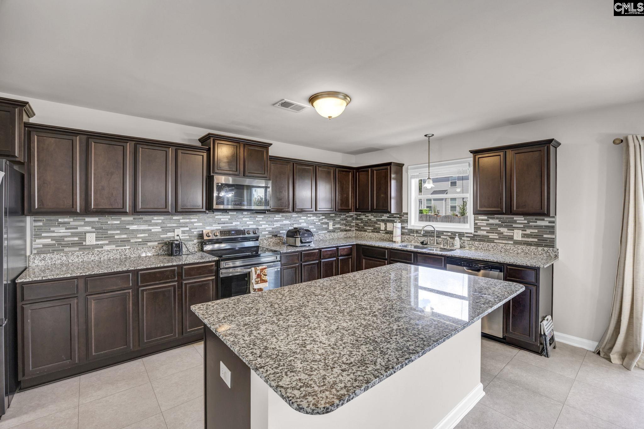 1047 Heart Pine Drive Blythewood, SC 29016-7321