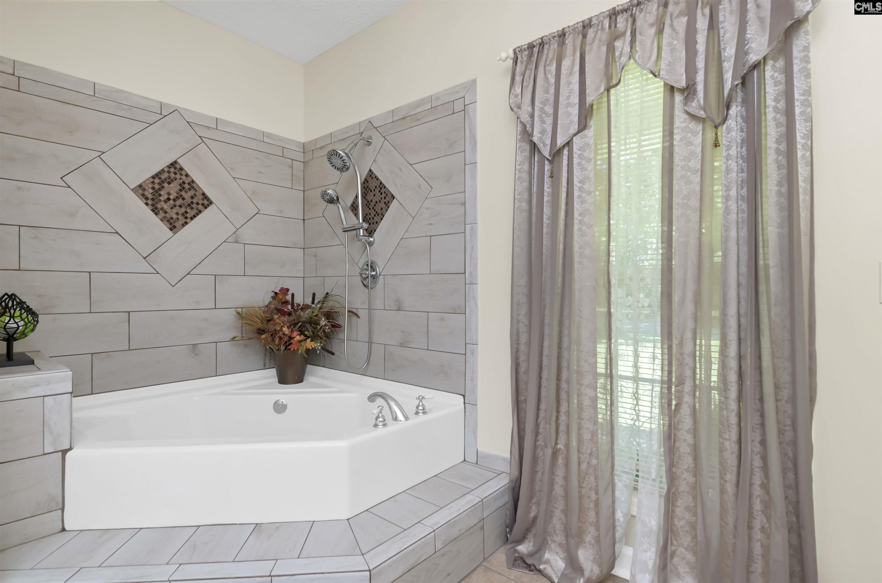 366 Gallery Cliff Drive, Chapin, South Carolina image 24
