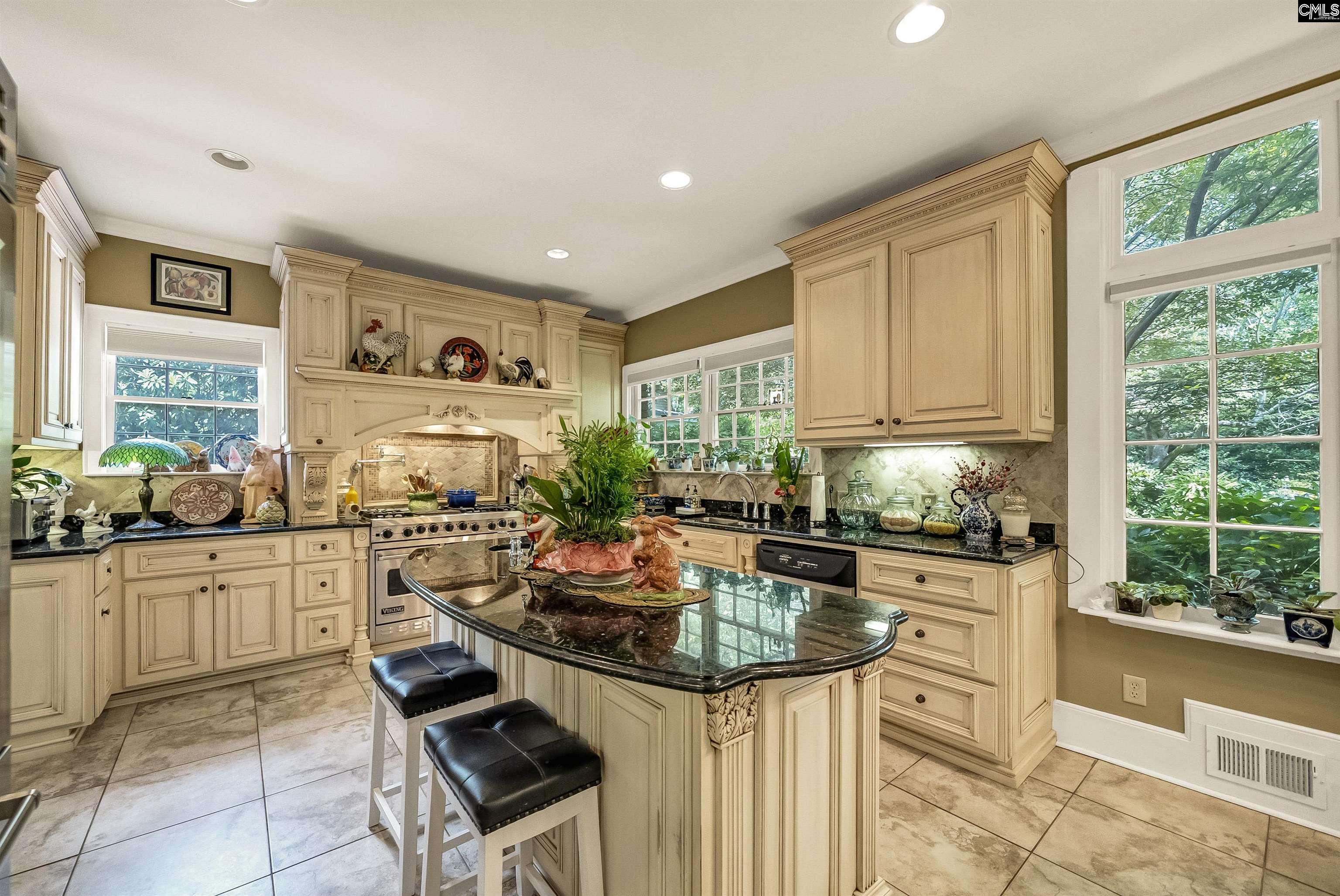 121 Saluda Avenue Columbia, SC 29205-3028