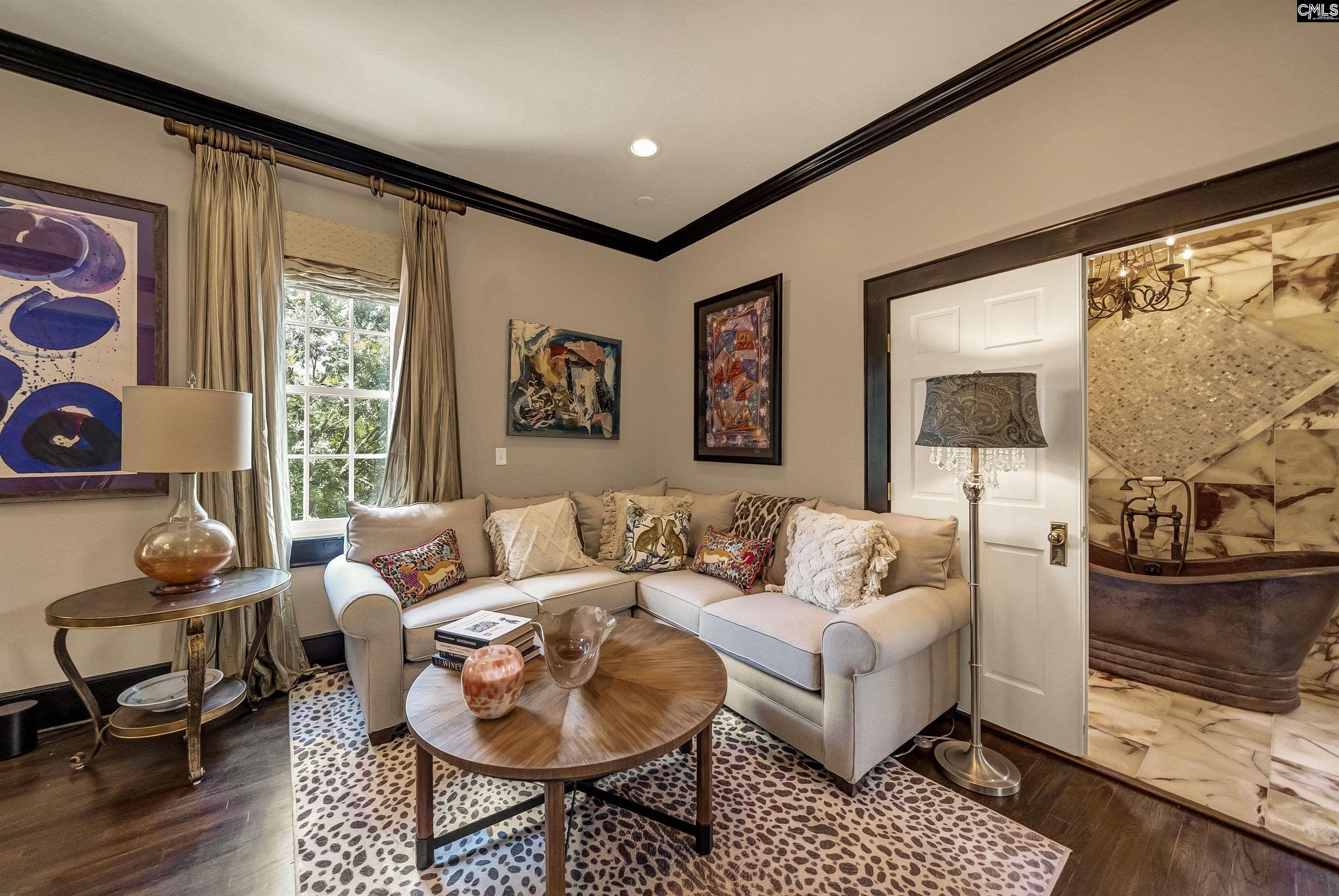 121 Saluda Avenue Columbia, SC 29205-3028