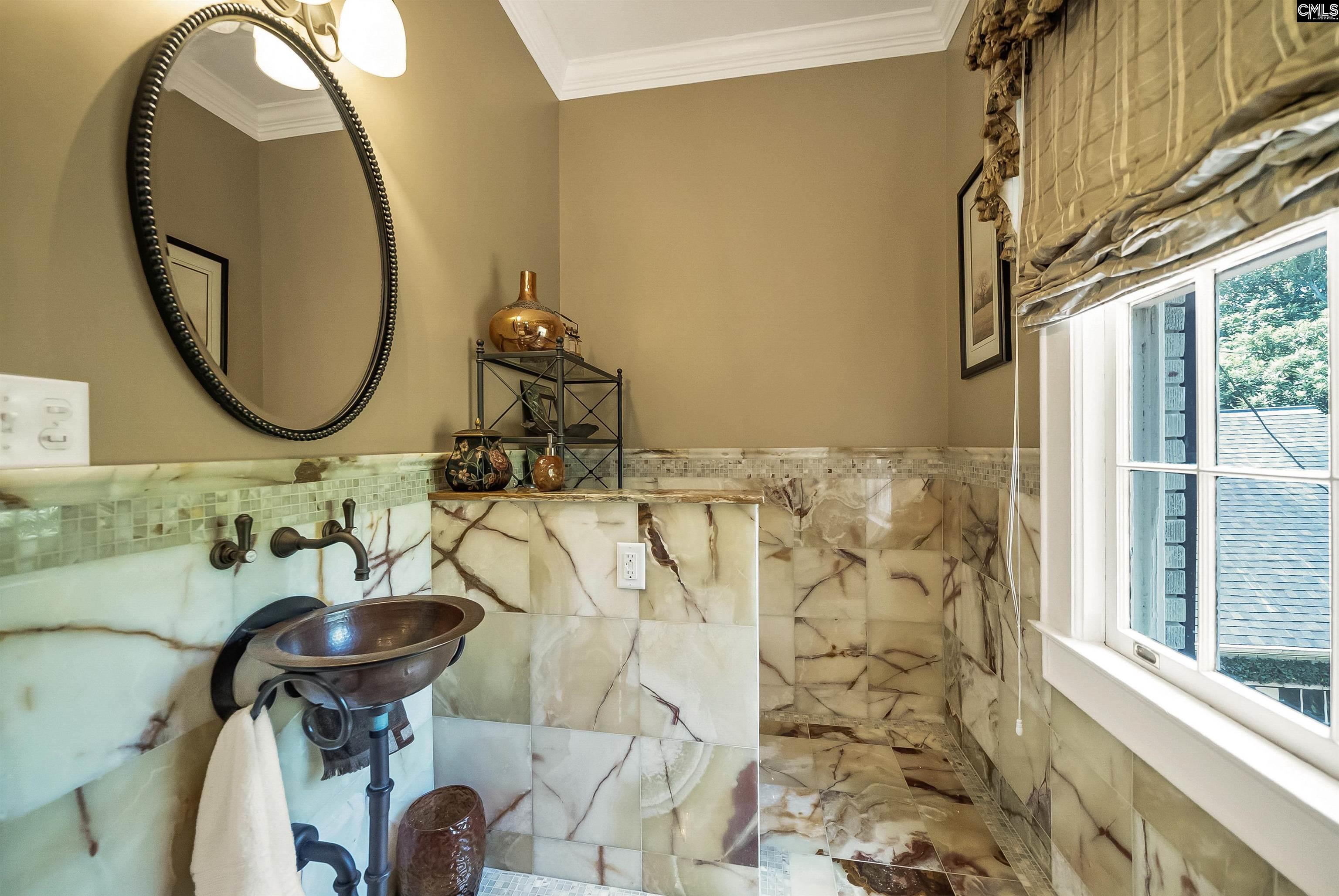 121 Saluda Avenue Columbia, SC 29205-3028