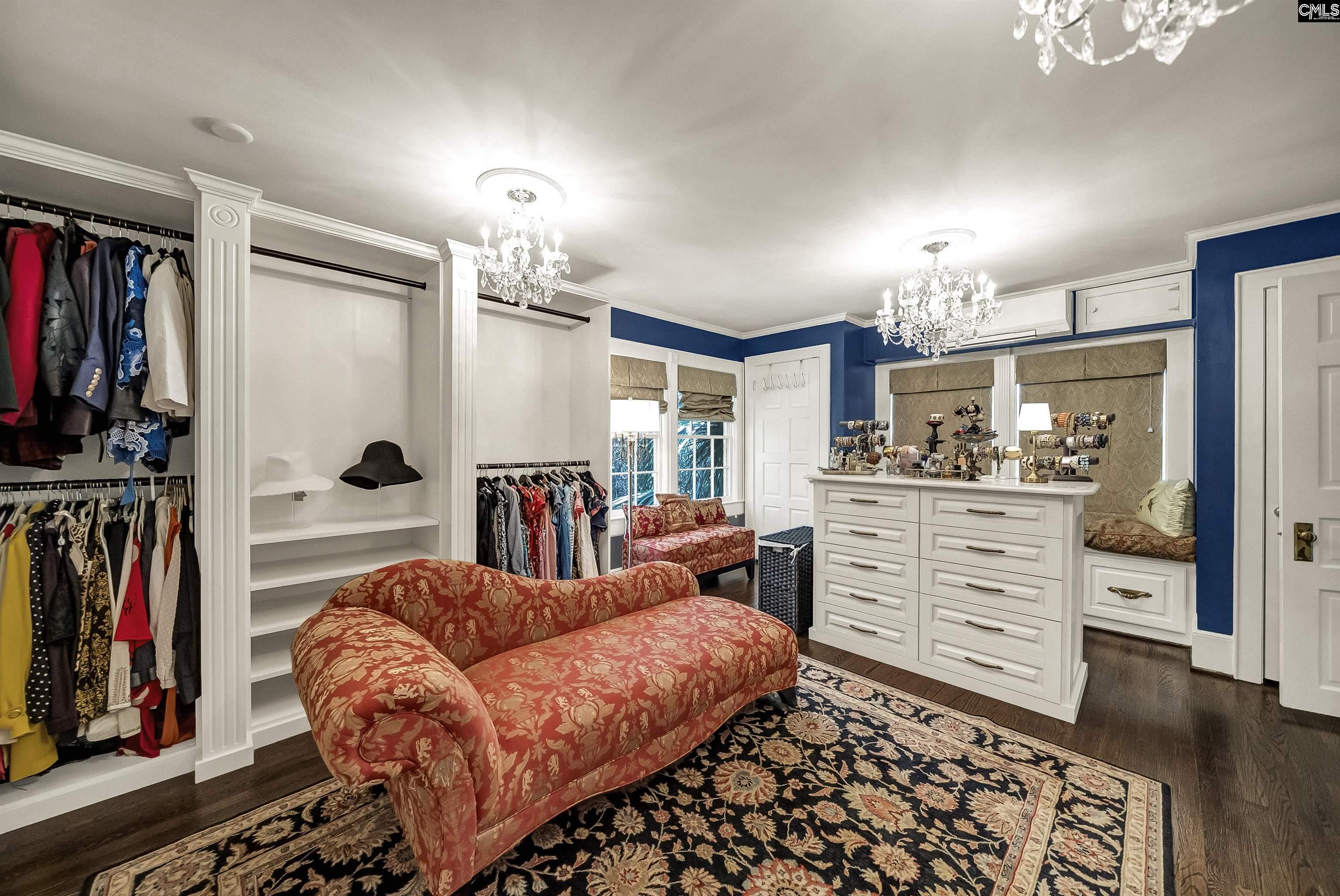 121 Saluda Avenue Columbia, SC 29205-3028
