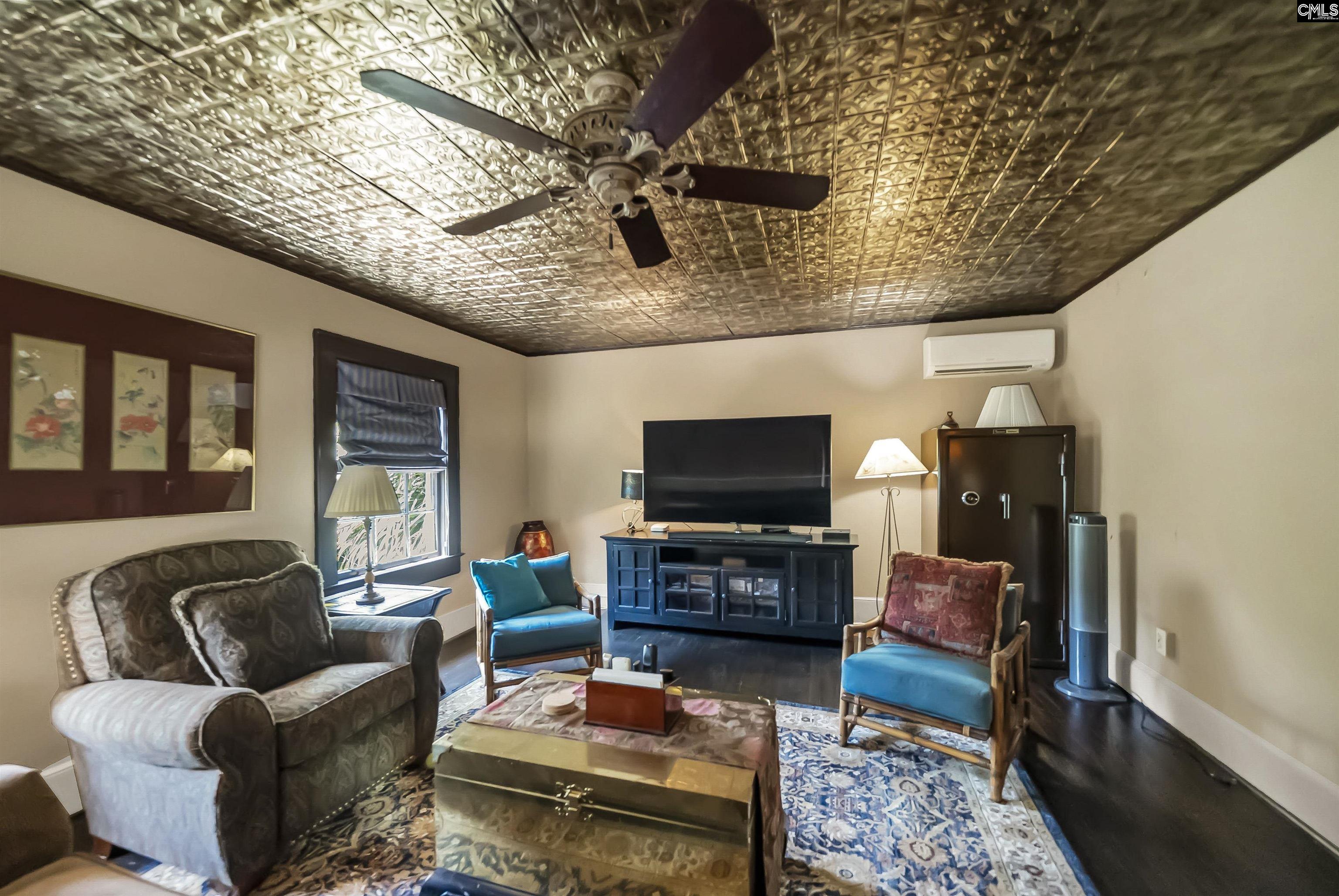 121 Saluda Avenue Columbia, SC 29205-3028