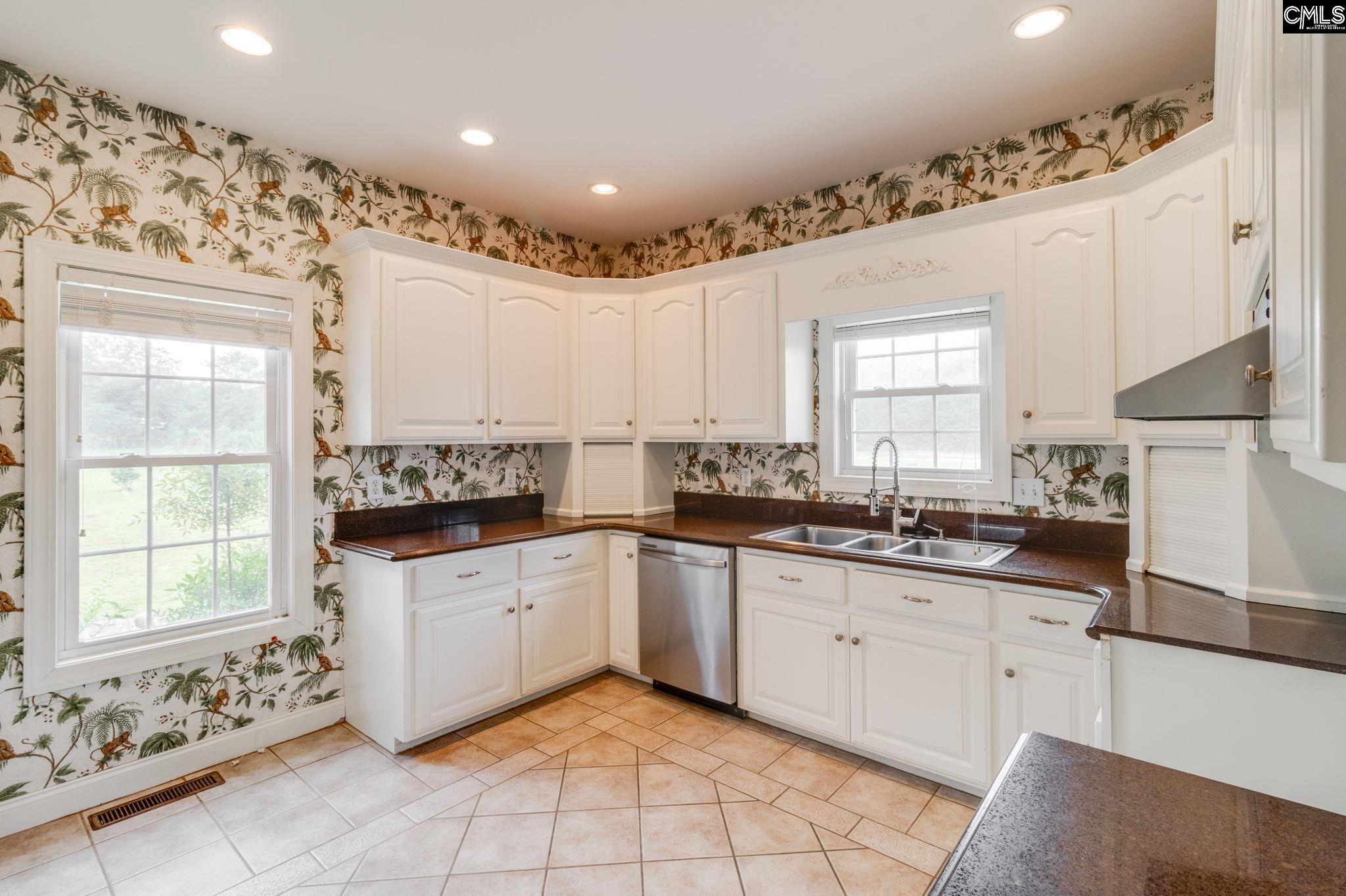 1635 Old Georgetown Road Cassatt, SC 29032