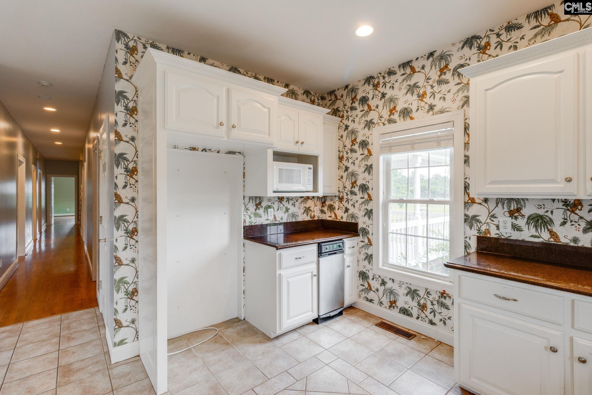 1635 Old Georgetown Road Cassatt, SC 29032
