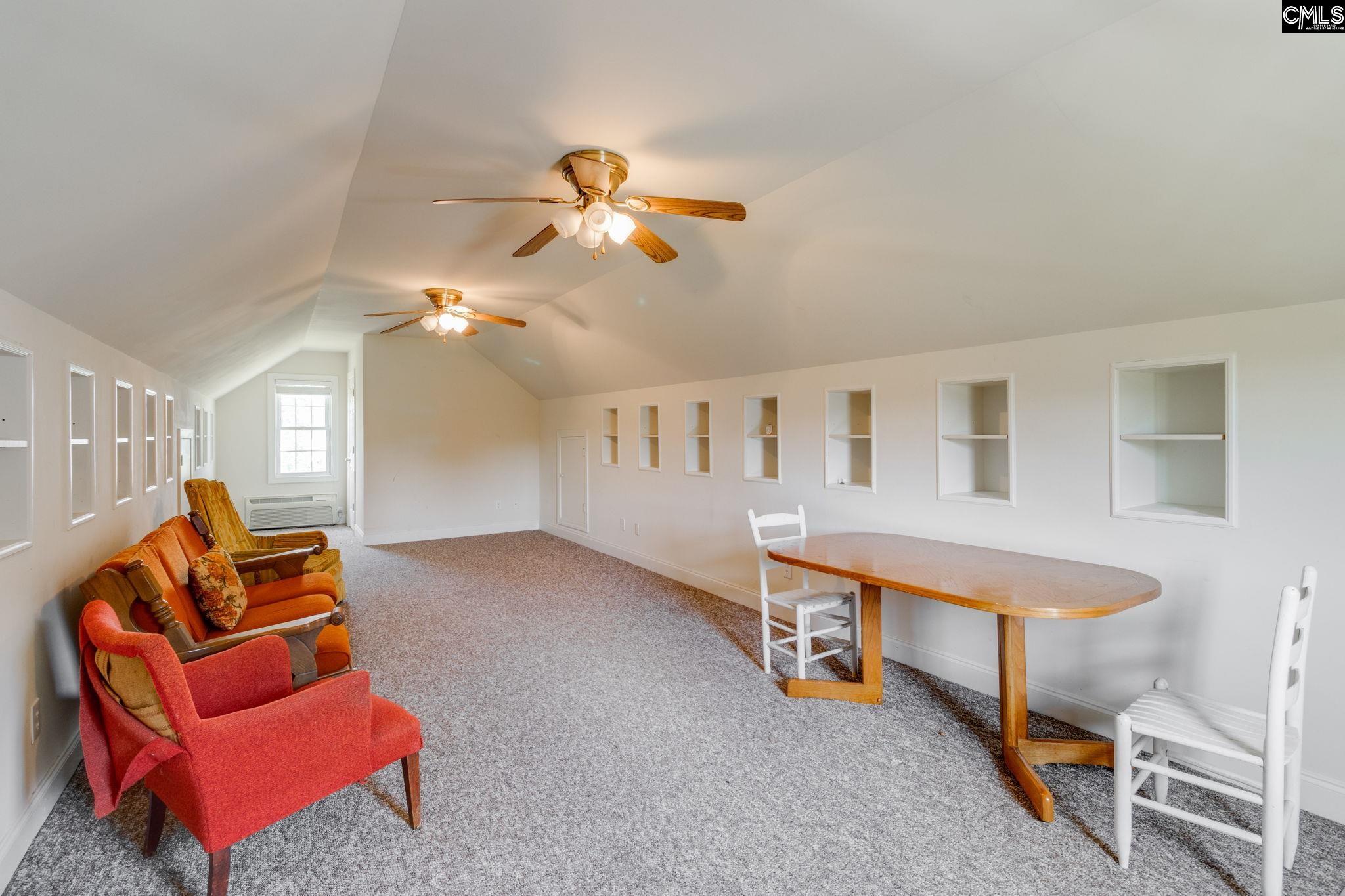 1635 Old Georgetown Road Cassatt, SC 29032
