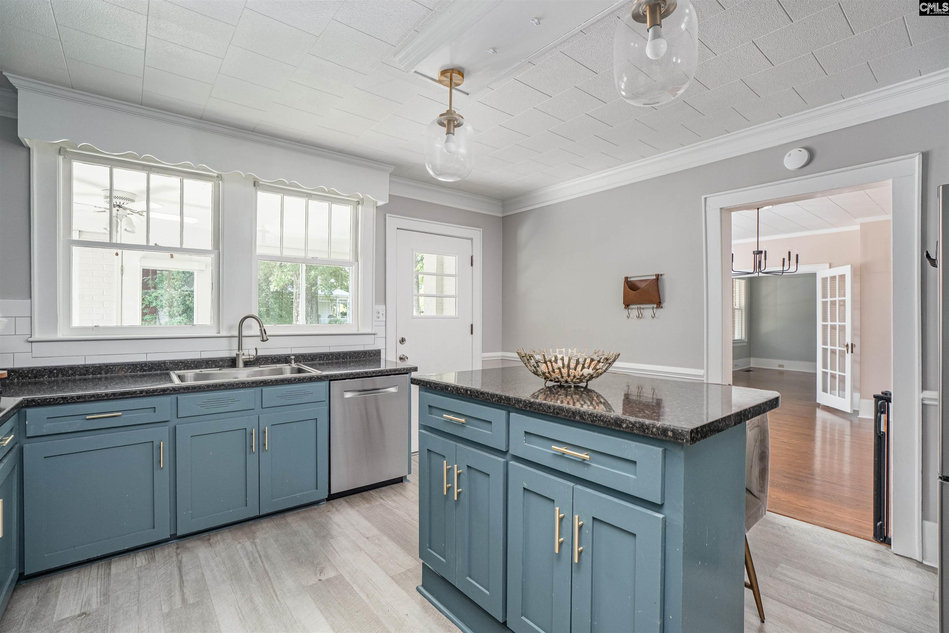 858 Mountain Street Little Mountain, SC 29075