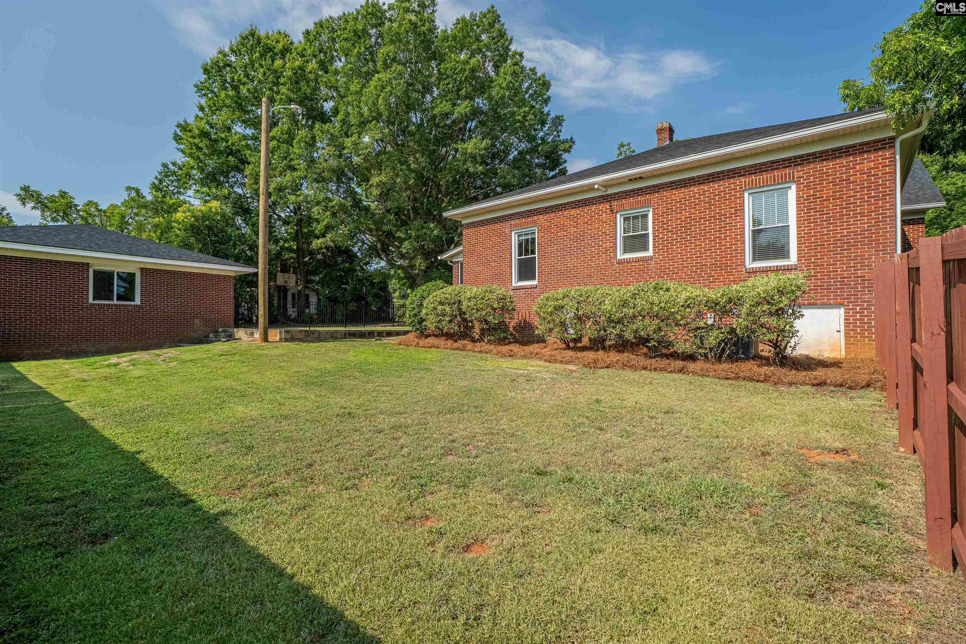 858 Mountain Street Little Mountain, SC 29075