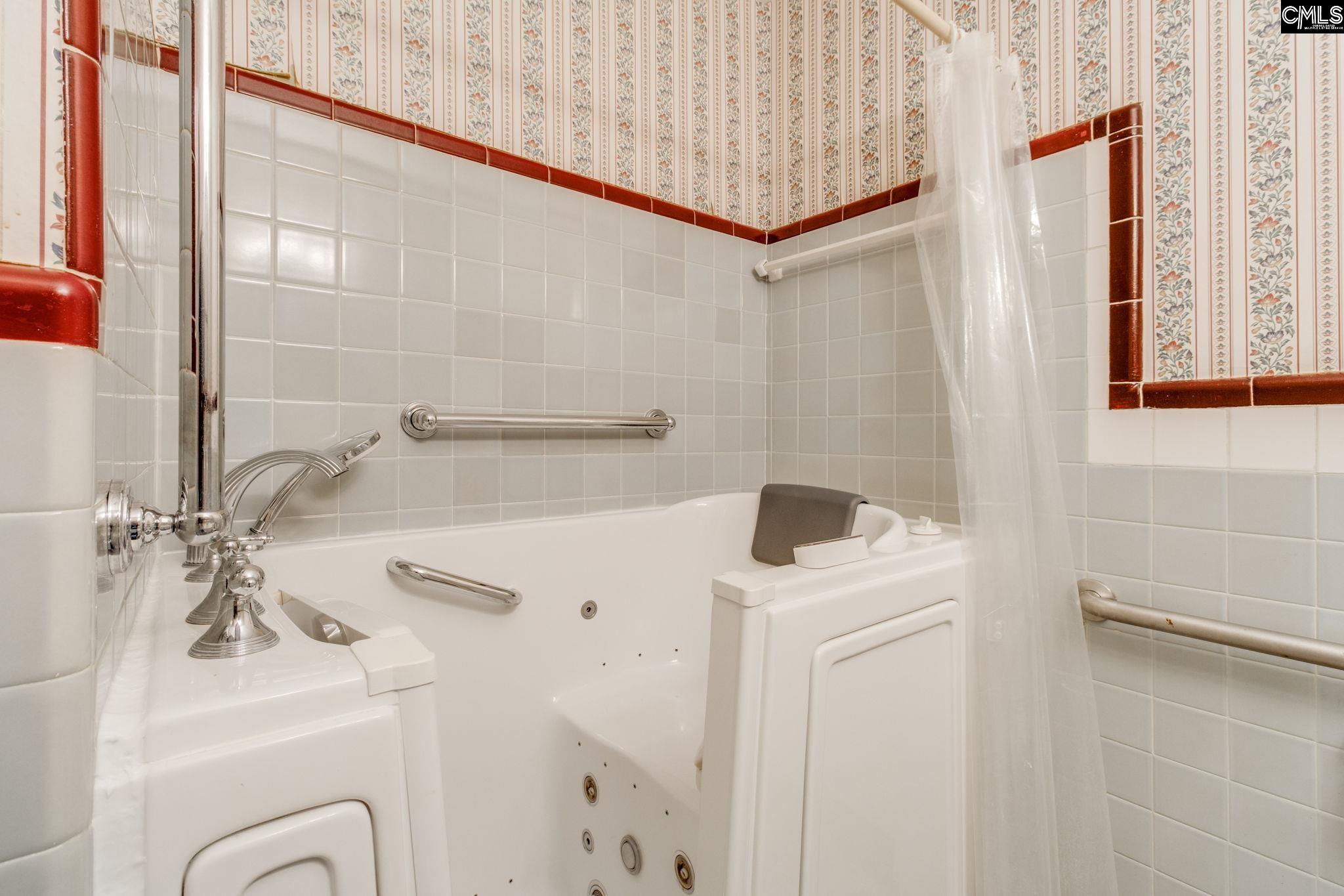 4419 Sylvan Drive Columbia, SC 29206-1353
