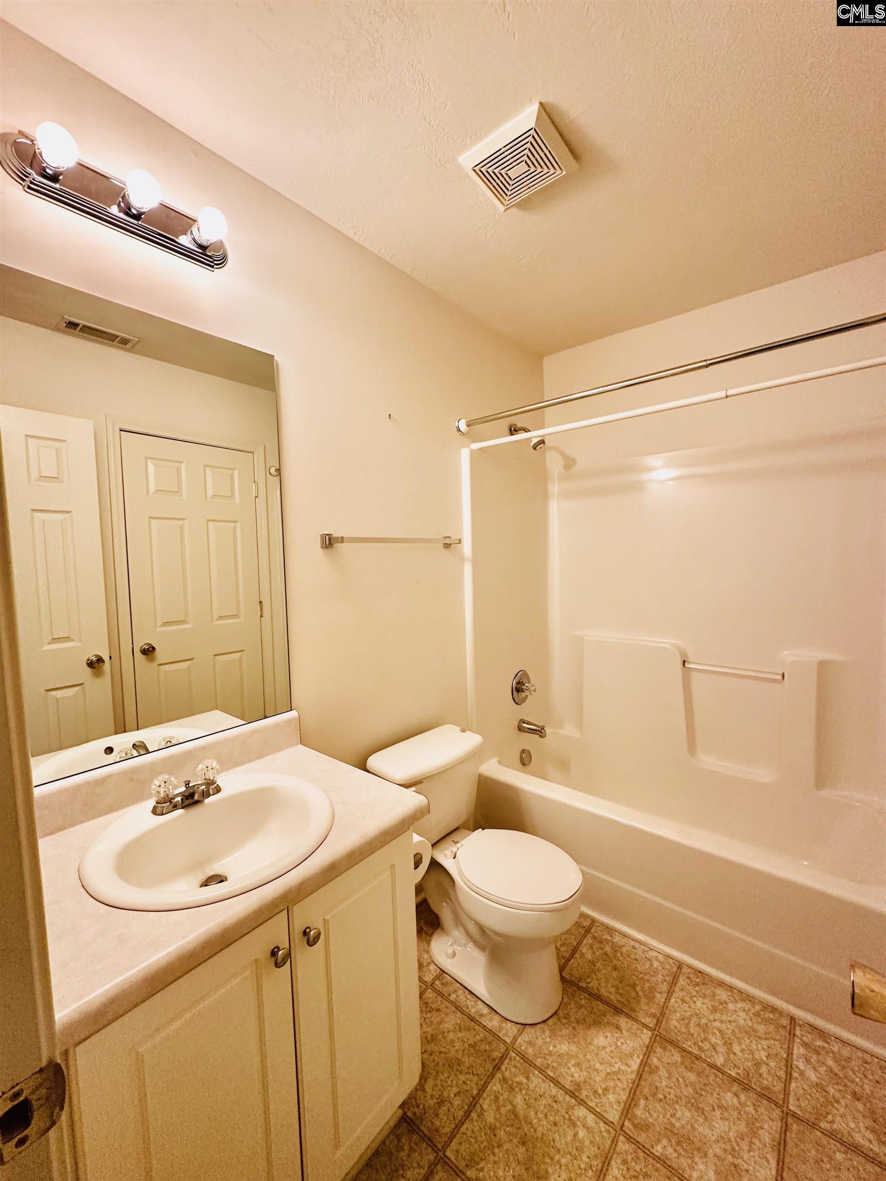 107 Larkspur Ln Columbia, SC 29229
