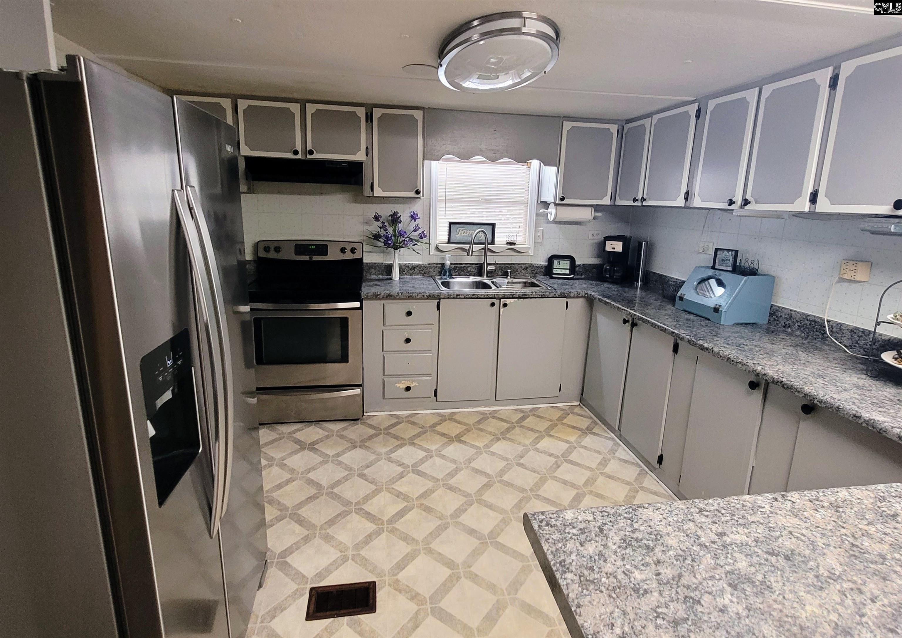 1580 Cheraw Road, Cassatt, South Carolina image 2