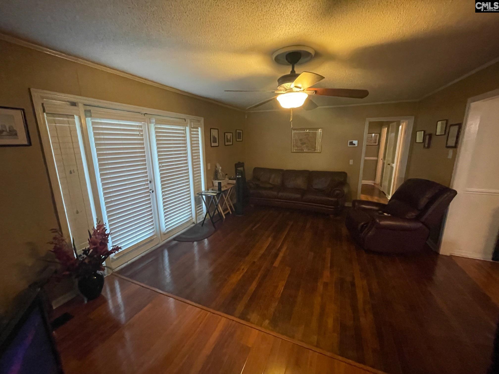 1004 Piney Woods Road Columbia, SC 29210
