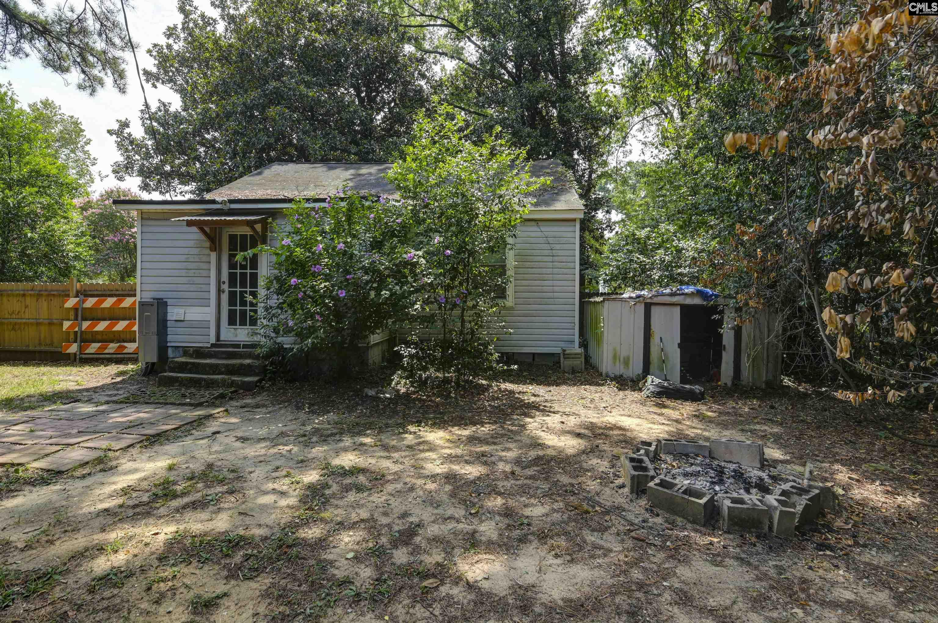963 Texas Street Columbia, SC 29201