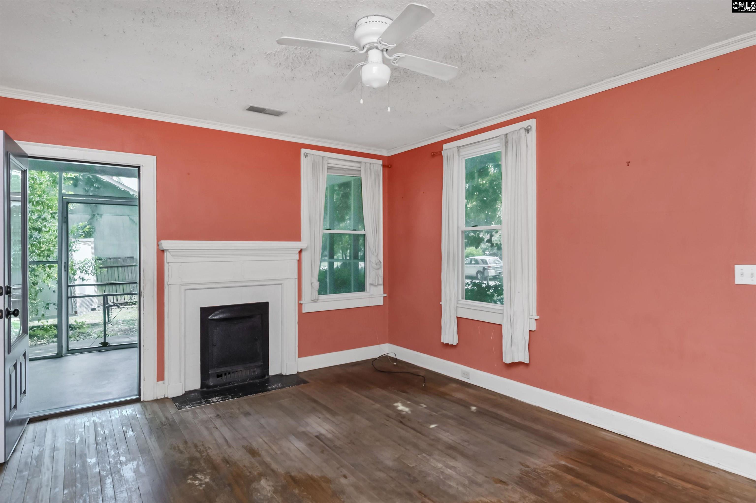963 Texas Street Columbia, SC 29201