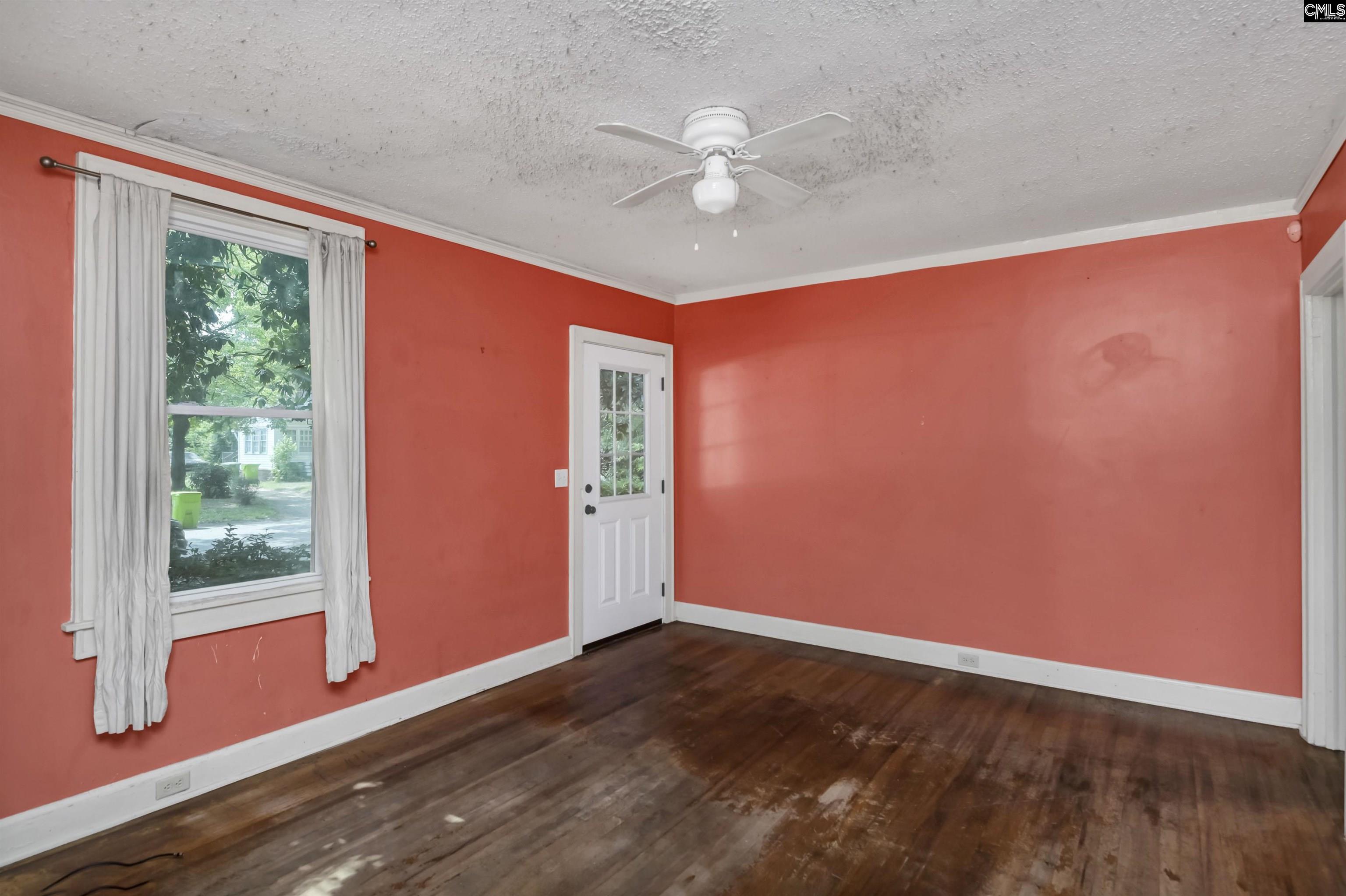 963 Texas Street Columbia, SC 29201
