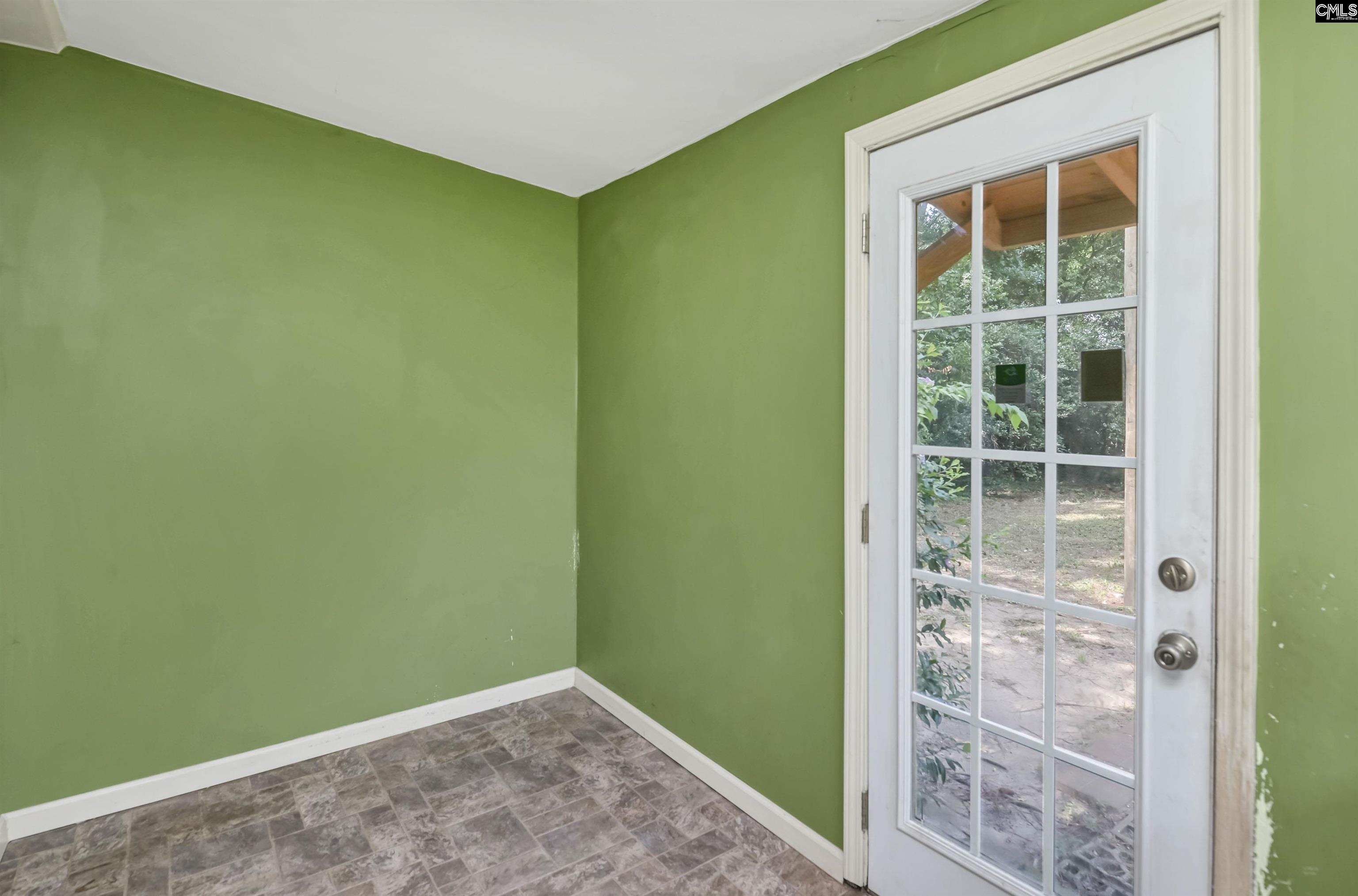 963 Texas Street Columbia, SC 29201