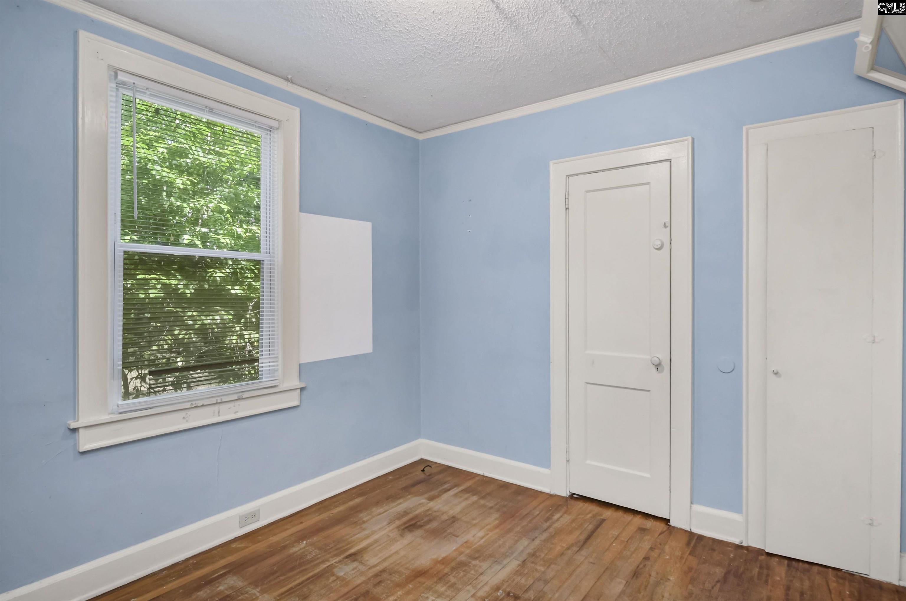 963 Texas Street Columbia, SC 29201