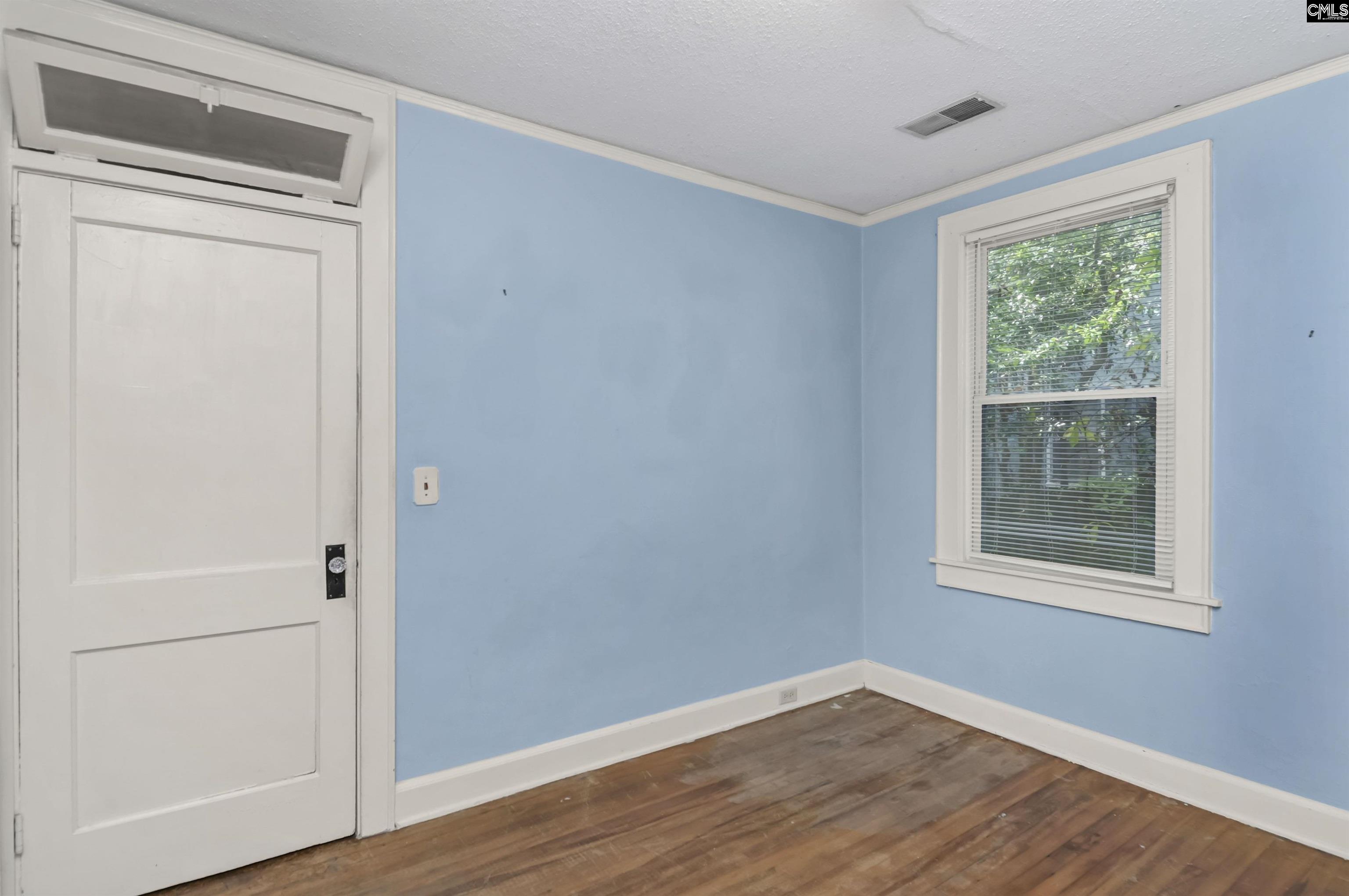 963 Texas Street Columbia, SC 29201
