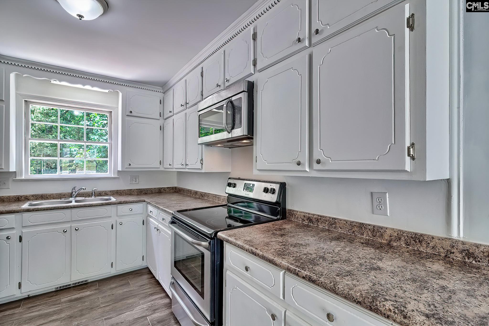 407 S Royal Tower Drive Irmo, SC 29063-2154