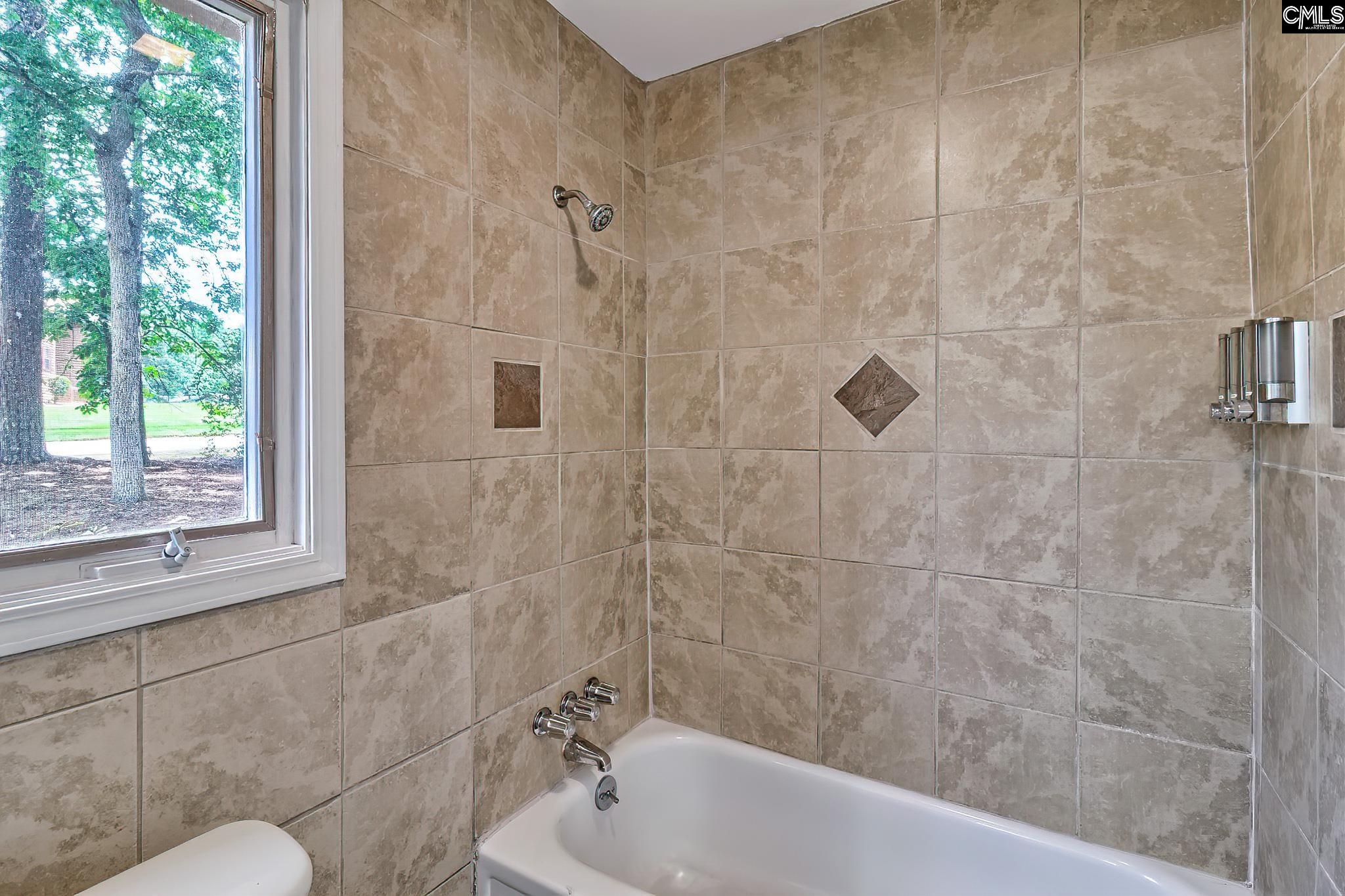 407 S Royal Tower Drive Irmo, SC 29063-2154