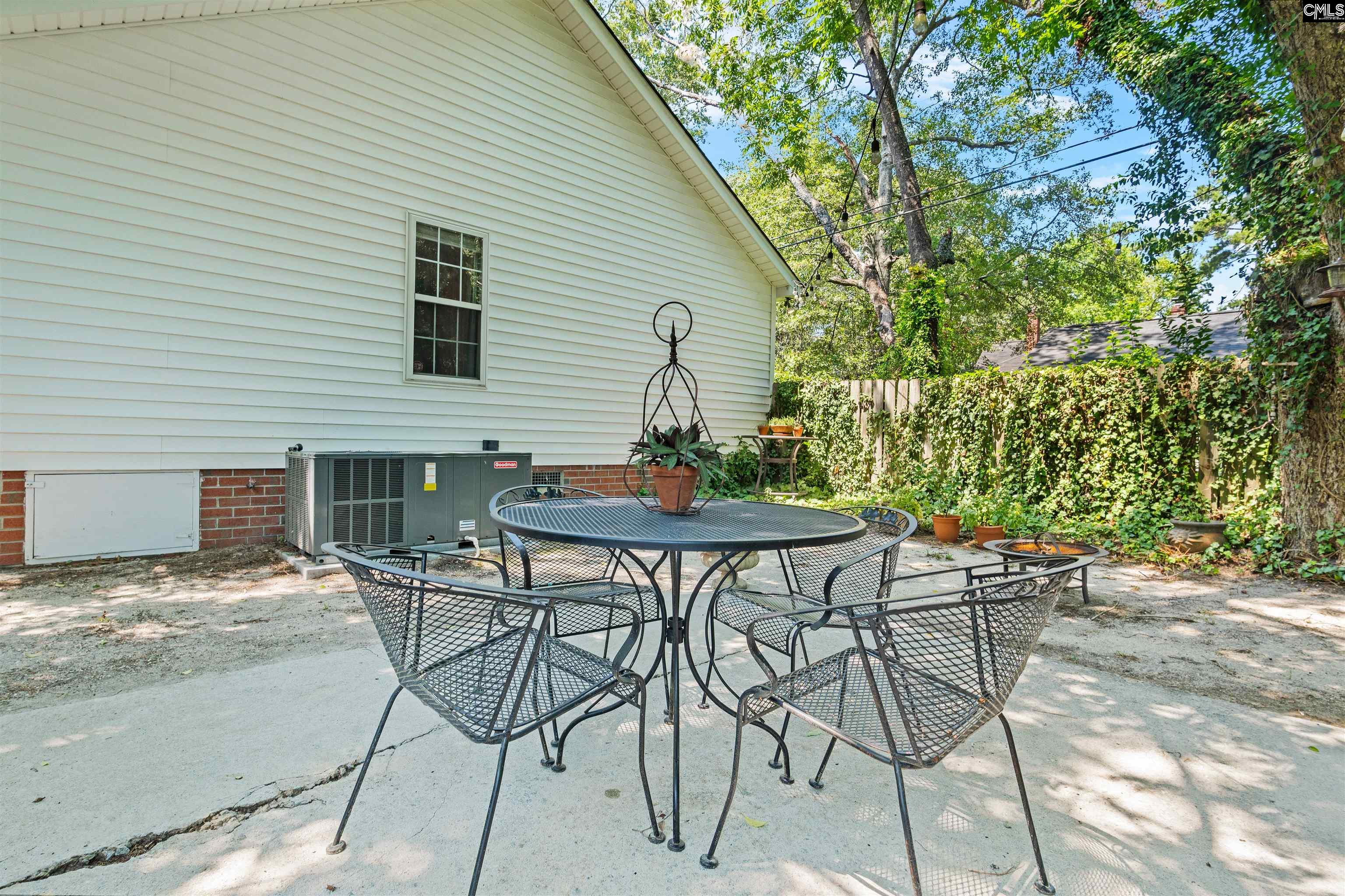 3915 Hickory Street Columbia, SC 29205-4631