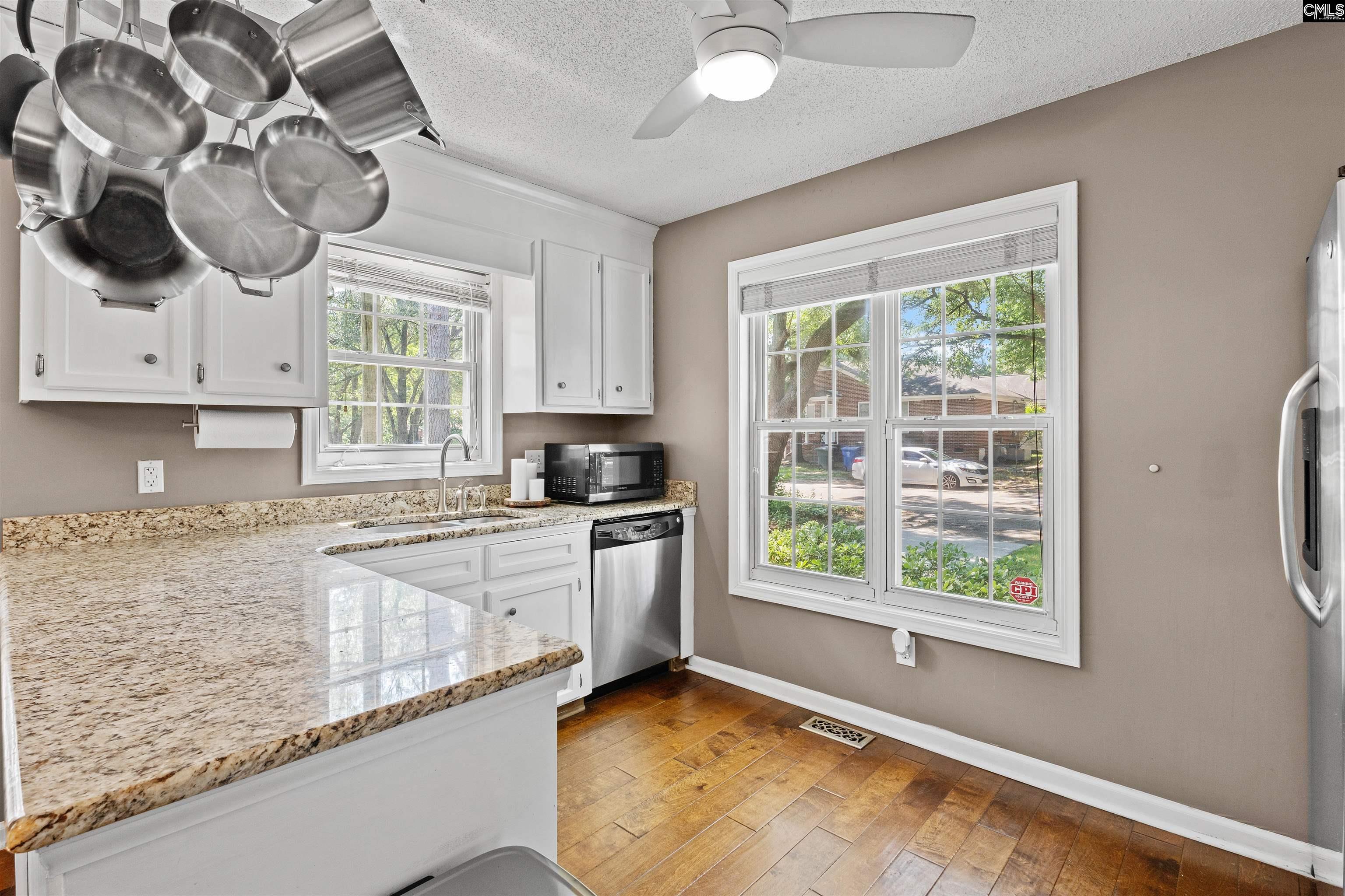 3915 Hickory Street Columbia, SC 29205-4631